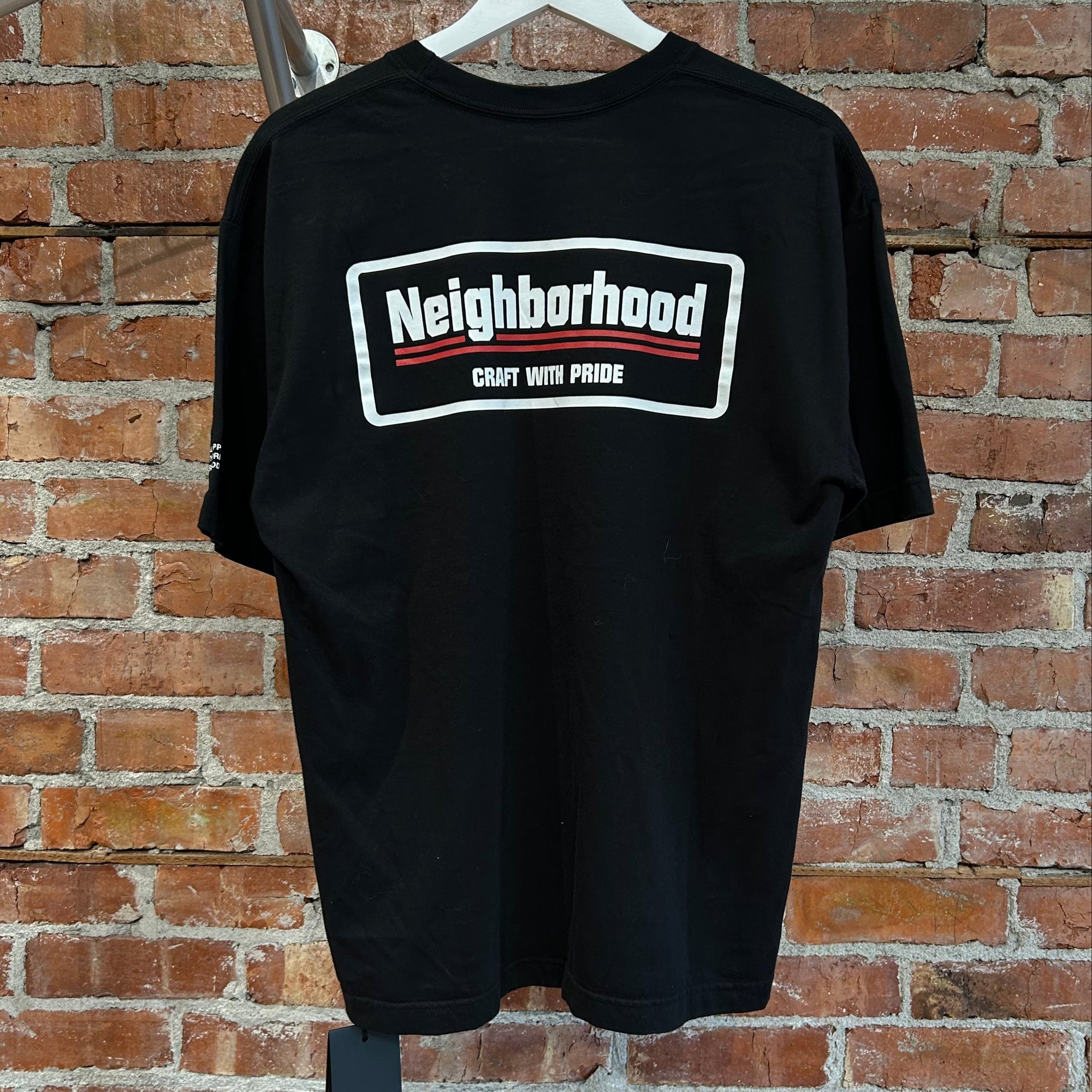 NEIGHBORHOOD CRAFT WITH PRIDE BOX LOGO TEE ‘BLACK’