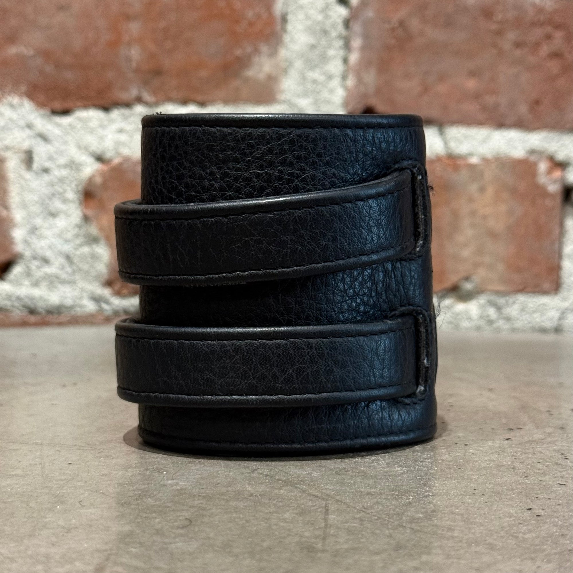 CHROME HEARTS DOUBLE GUNSLINGER WRIST BRACE ‘BLACK’