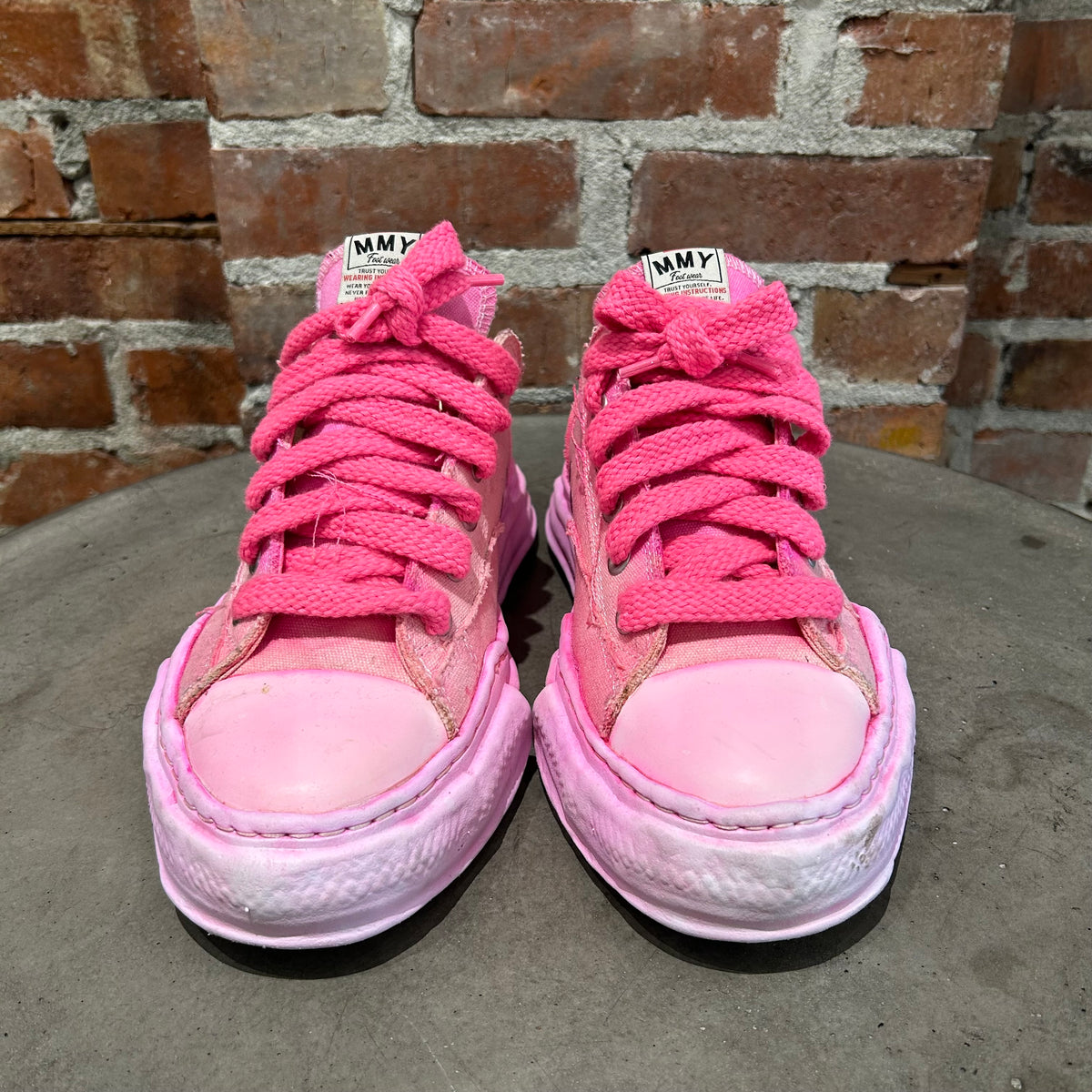 MAISON MIHARA YASUHIRO PETERSON LOW SNEAKERS ‘PINK’