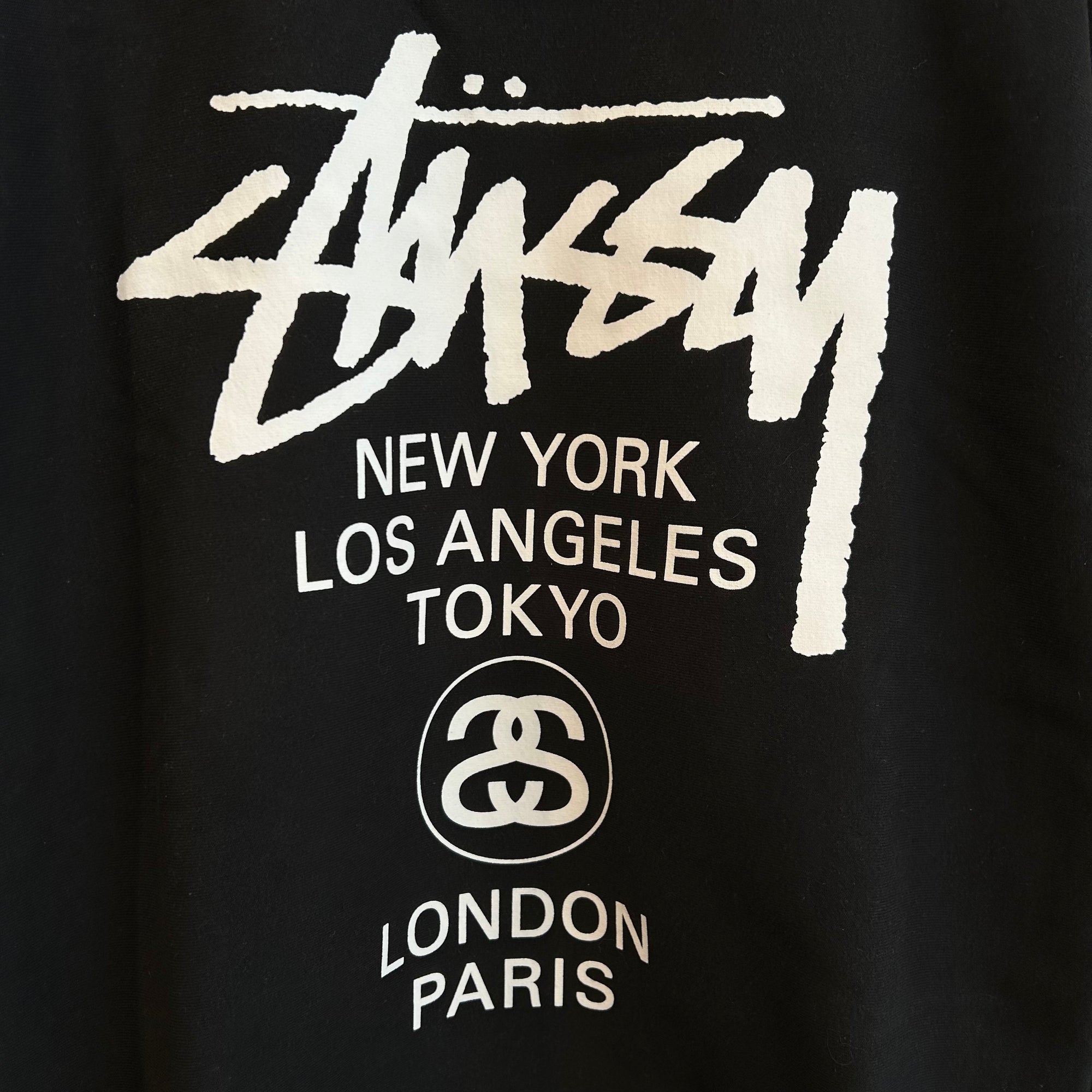 STUSSY WORLDWIDE CHAPTER CREWNECK ‘BLACK’