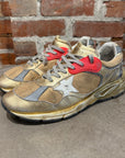 GOLDEN GOOSE DELUXE DAD-STAR SNEAKERS ‘GOLD’