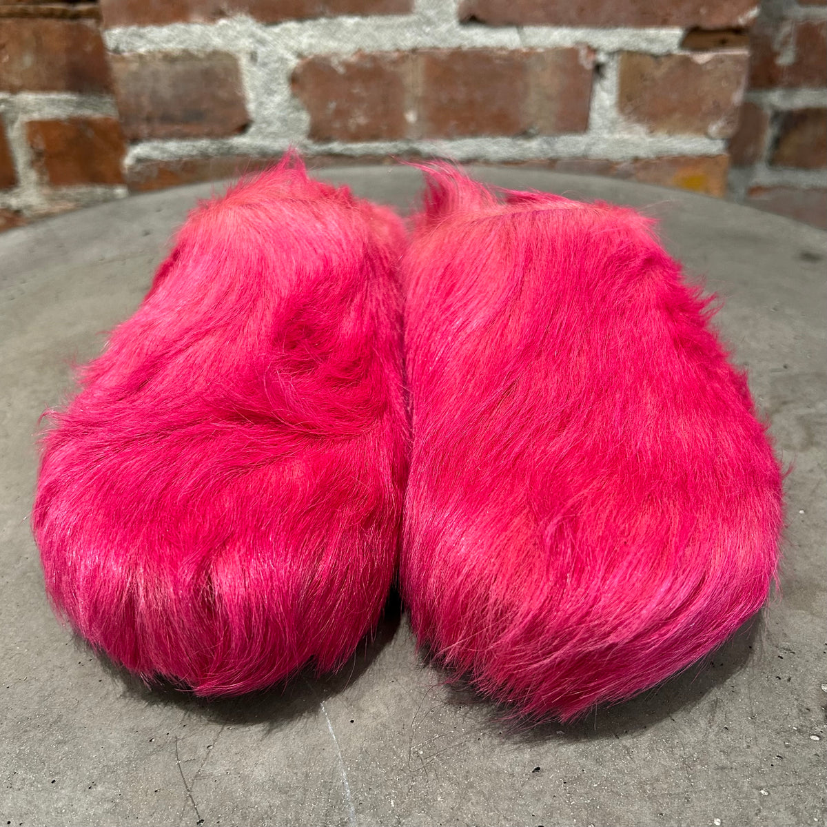 MARNI FUSSBETT FUR MULES ‘PINK’