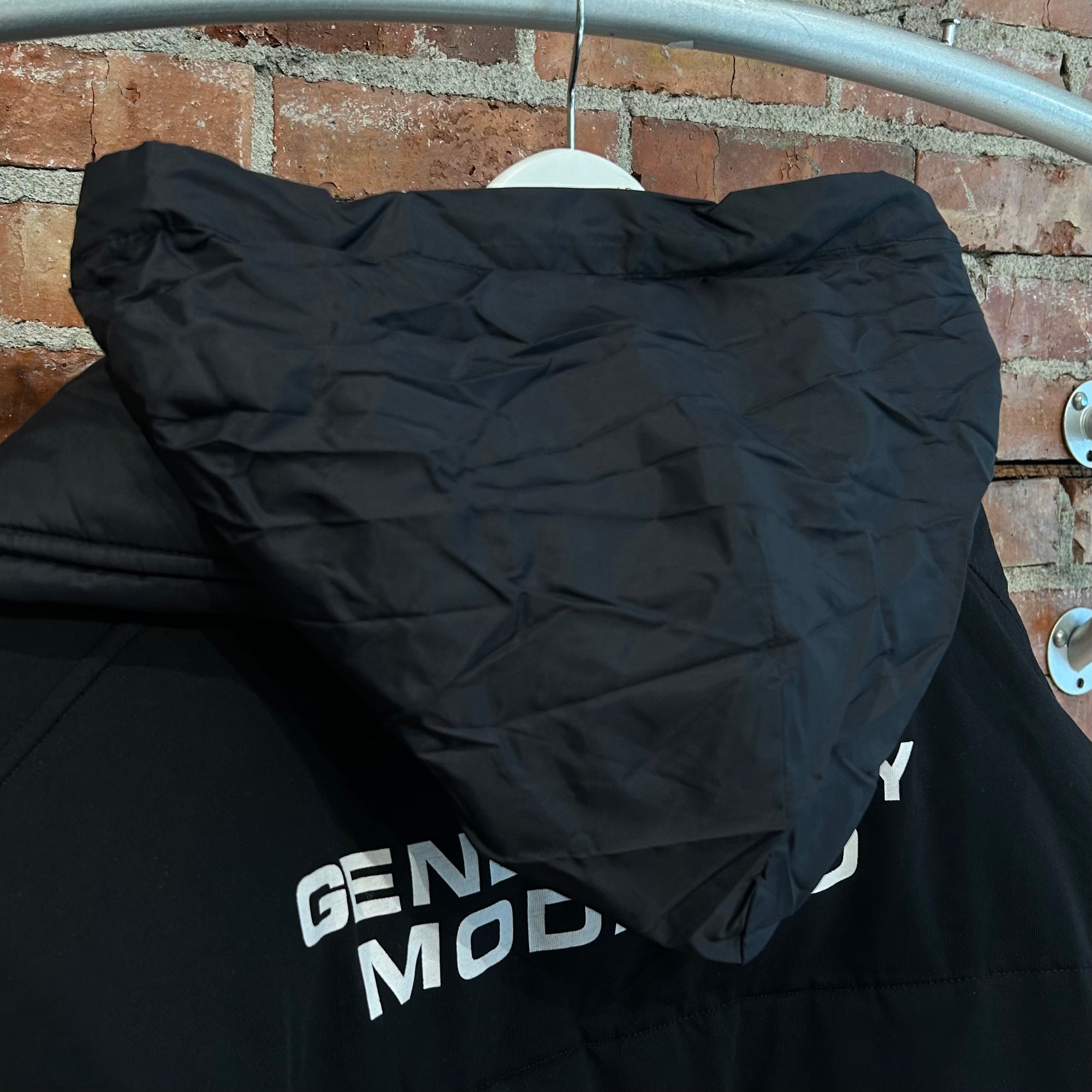 VETEMENTS AW17 GENETICALLY MODIFIED PUFFER JACKET ‘BLACK’