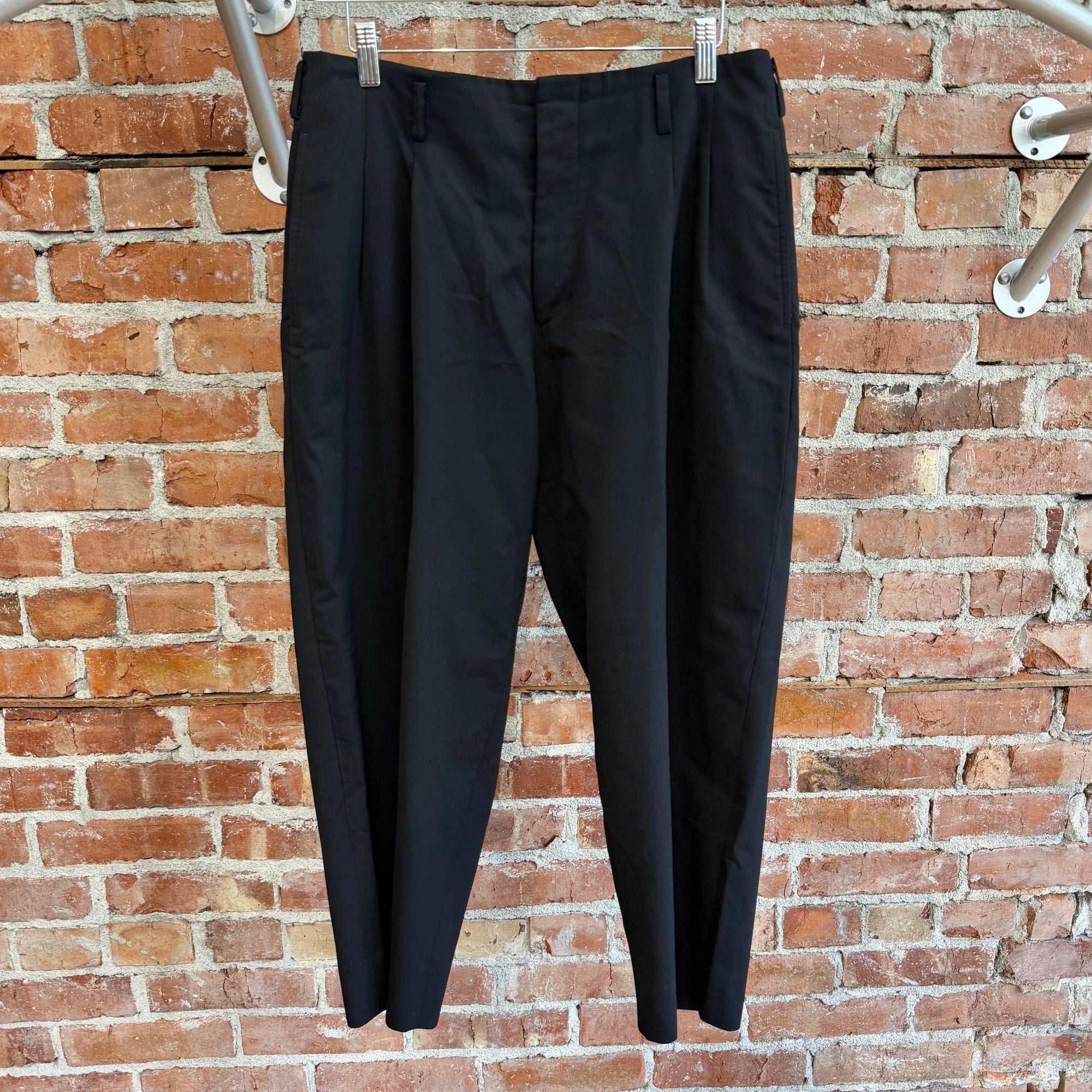 COMME DES GARÇONS HOMME PLUS AD2017 CAPRI TROUSERS ‘BLACK’