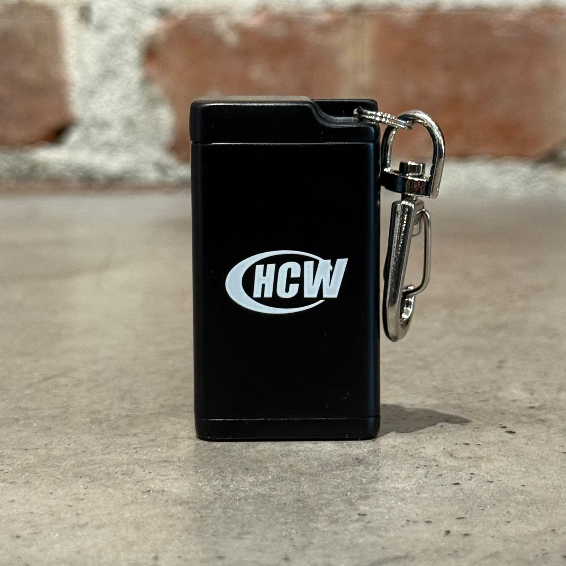 HAVEN COURT ASH TRAY KEYCHAIN ‘BLACK’ – Sadō Room