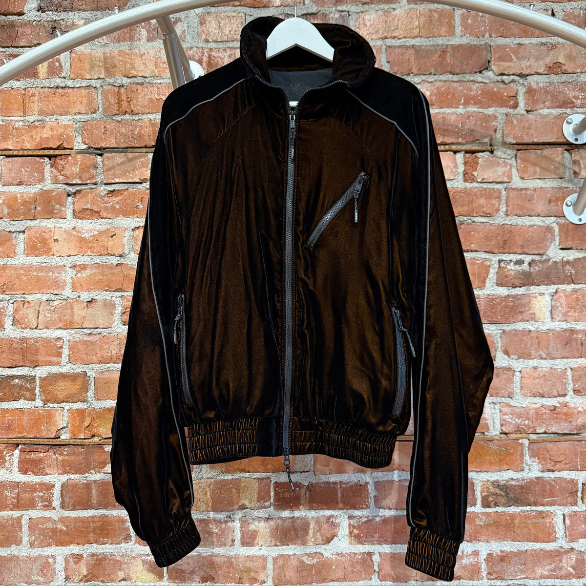 99%IS VELOUR TRACK JACKET ‘BROWN’