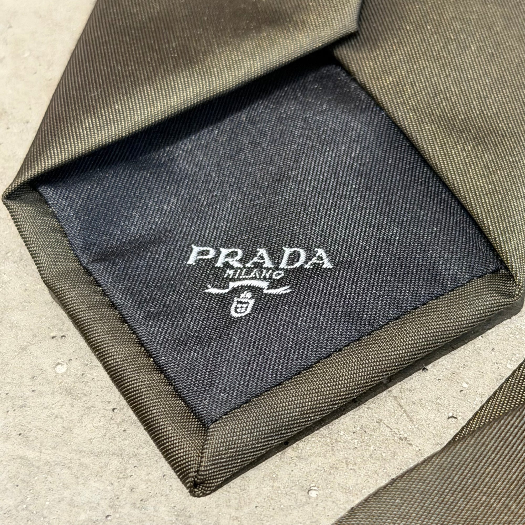 PRADA RE-NYLON BADGE TIE ‘DARK OLIVE’