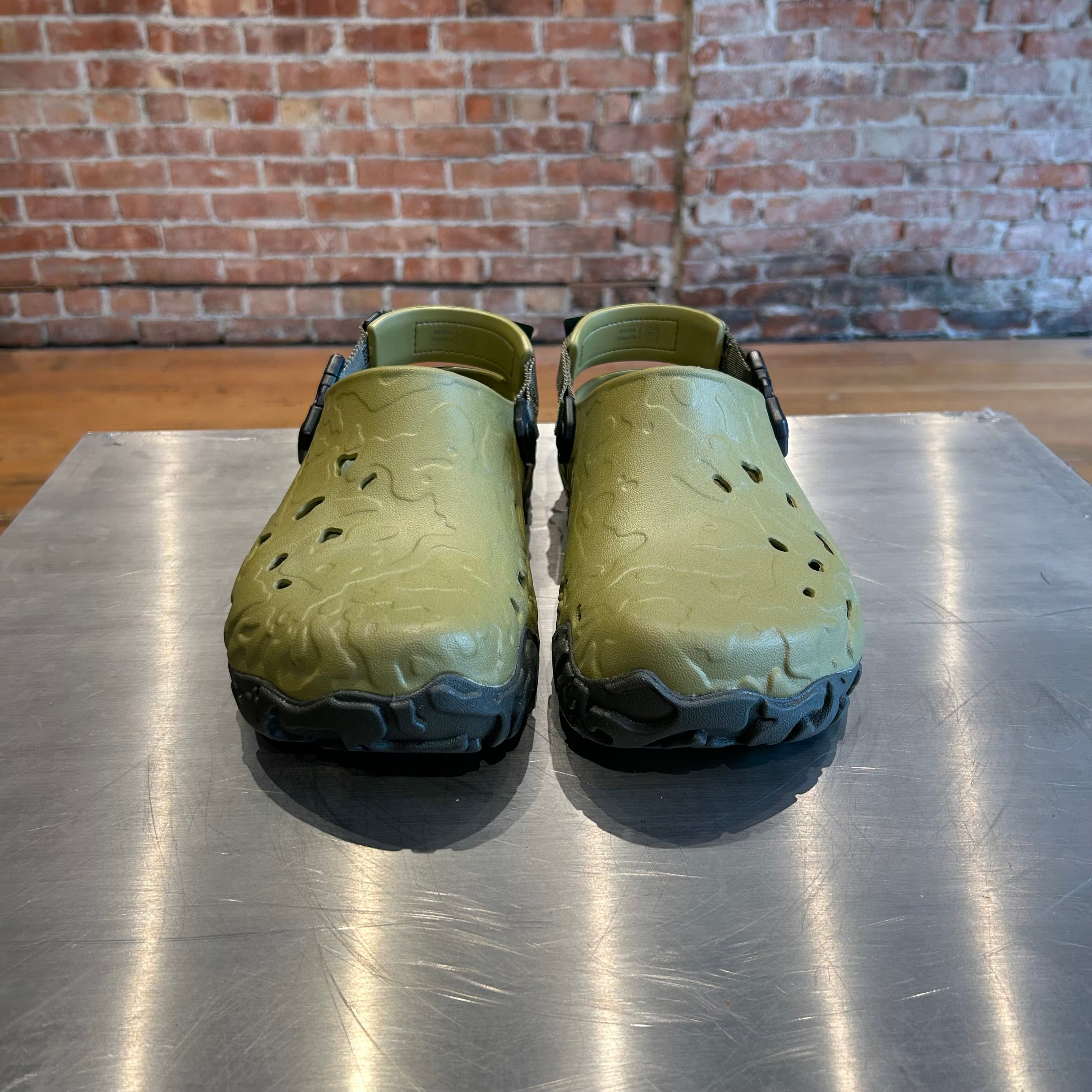 CROCS x ROA CLOGS ‘EARTH’ – Sadō Room