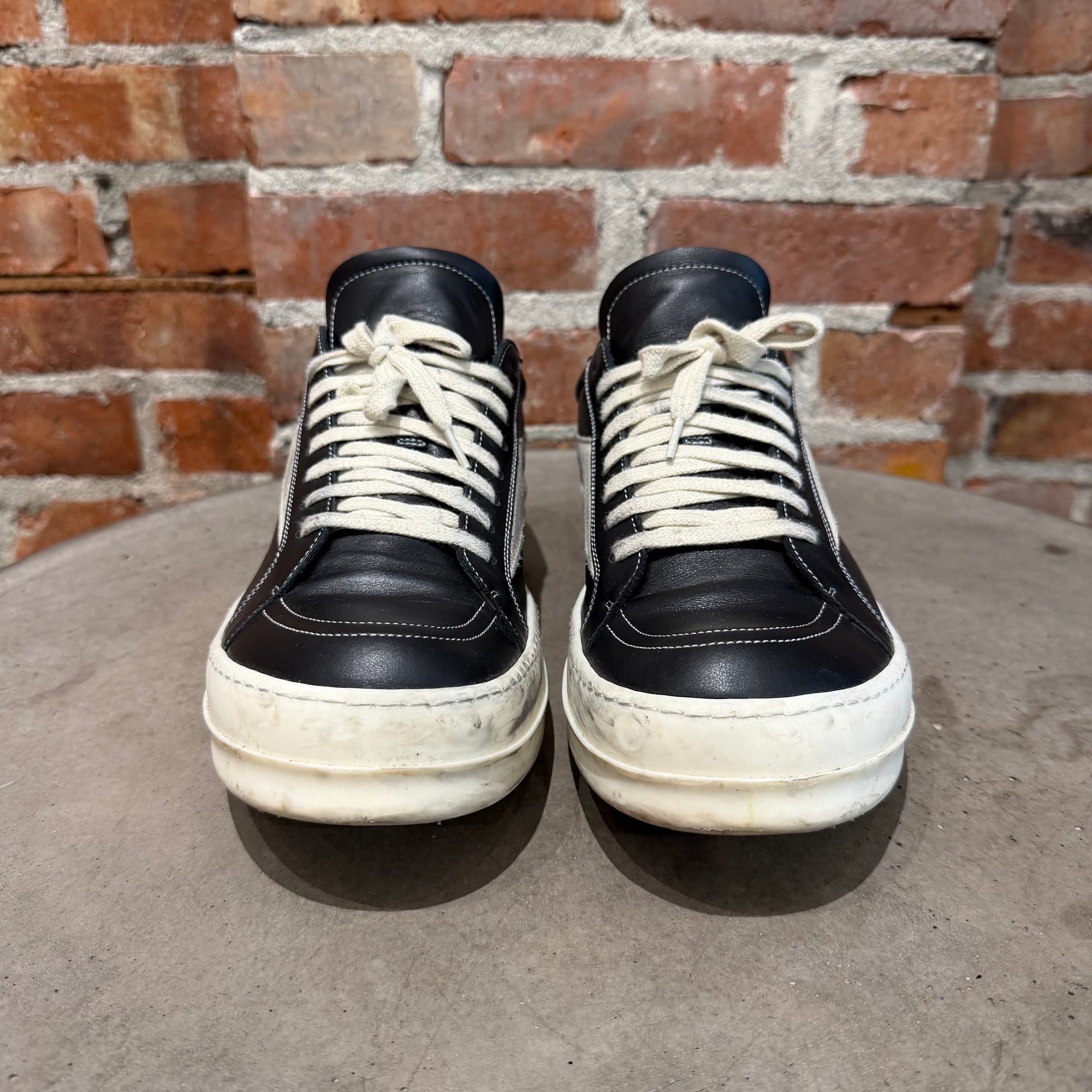 RICK OWENS MAINLINE LEATHER VINTAGE SNEAKERS ‘BLACK’