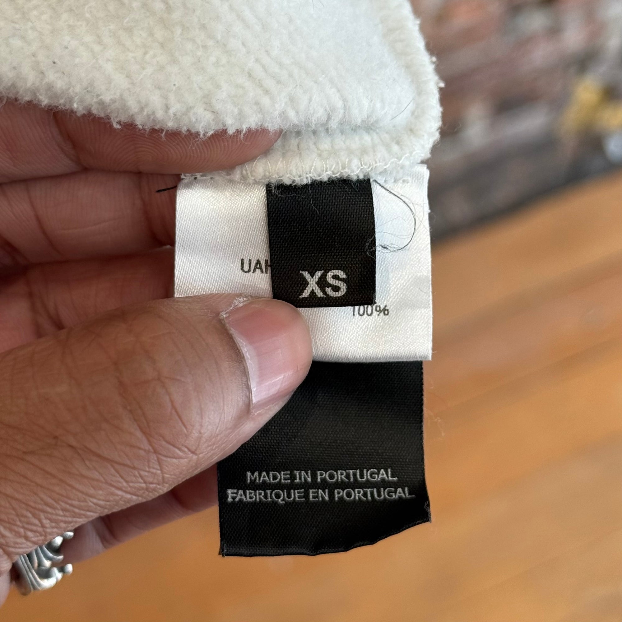 VETEMENTS REVERSE LOGO PULLOVER HOODIE ‘WHITE’