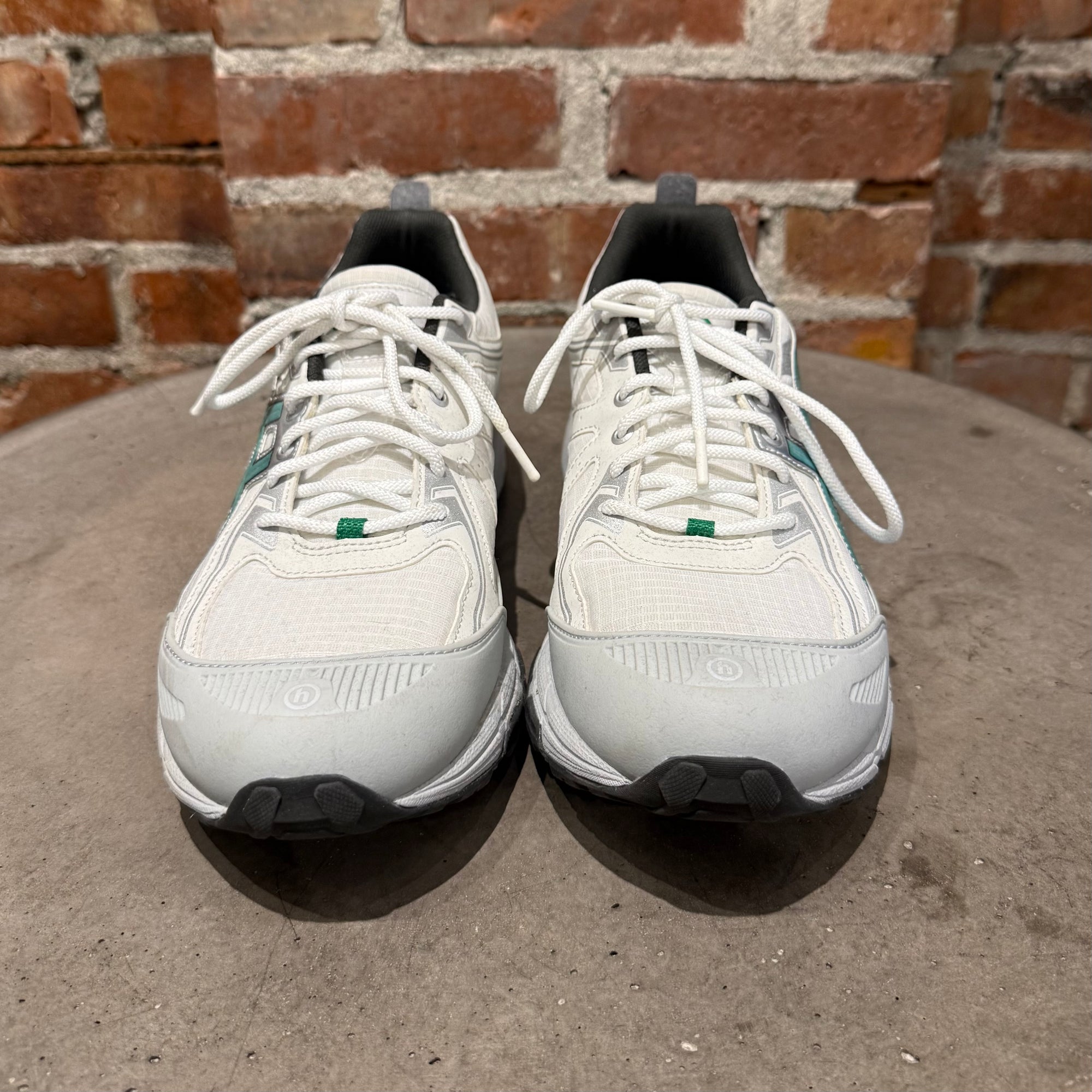 HIDDEN NY X ASICS GEL VENTURE 6 ‘WHITE’