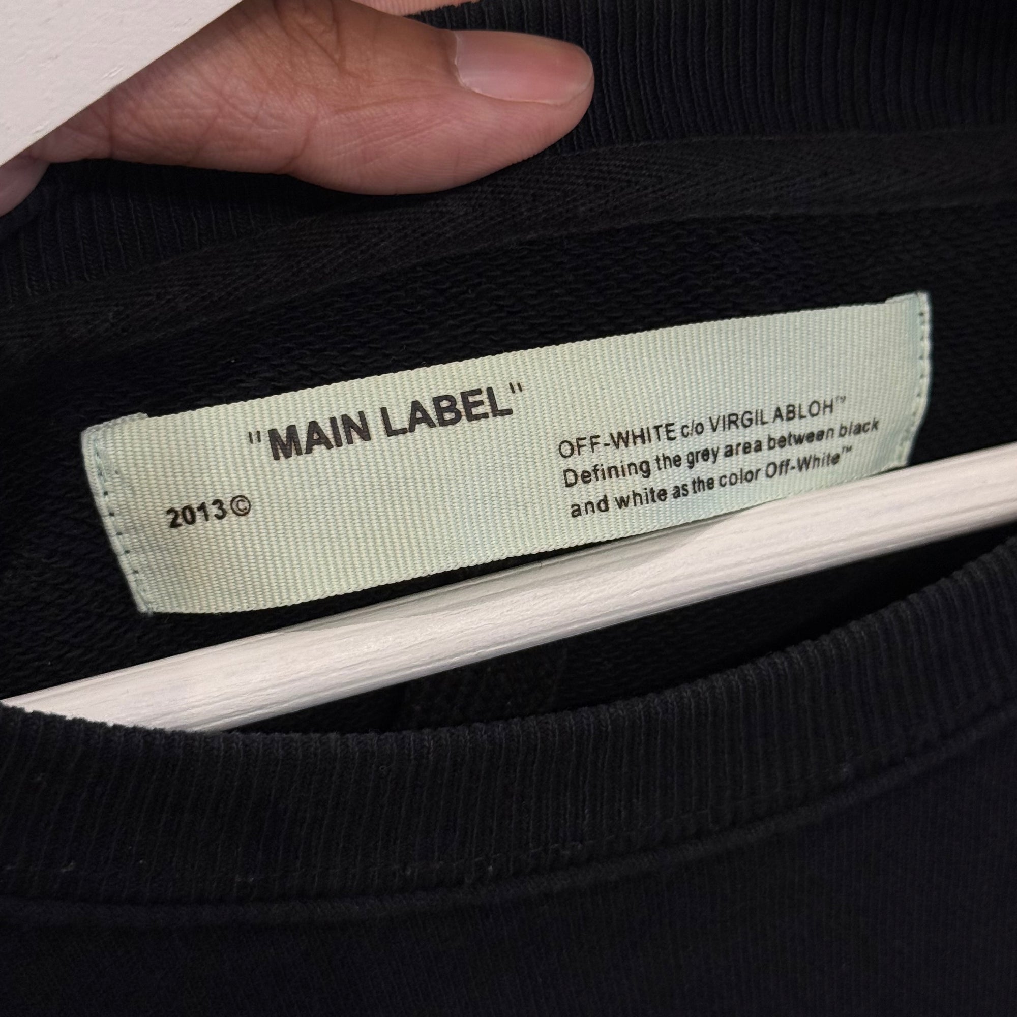 OFF-WHITE FW18-19 CONSTURCTION LOGO CREWNECK ‘BLACK’