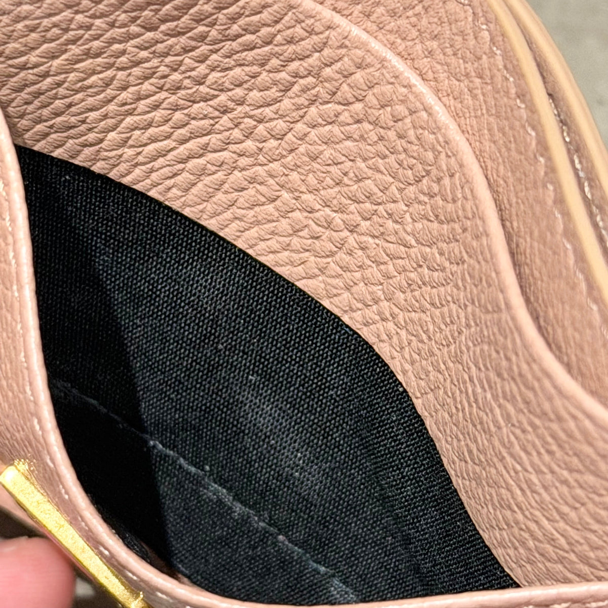 BALENCIAGA LEATHER BB CARD HOLDER ‘SALMON PINK’