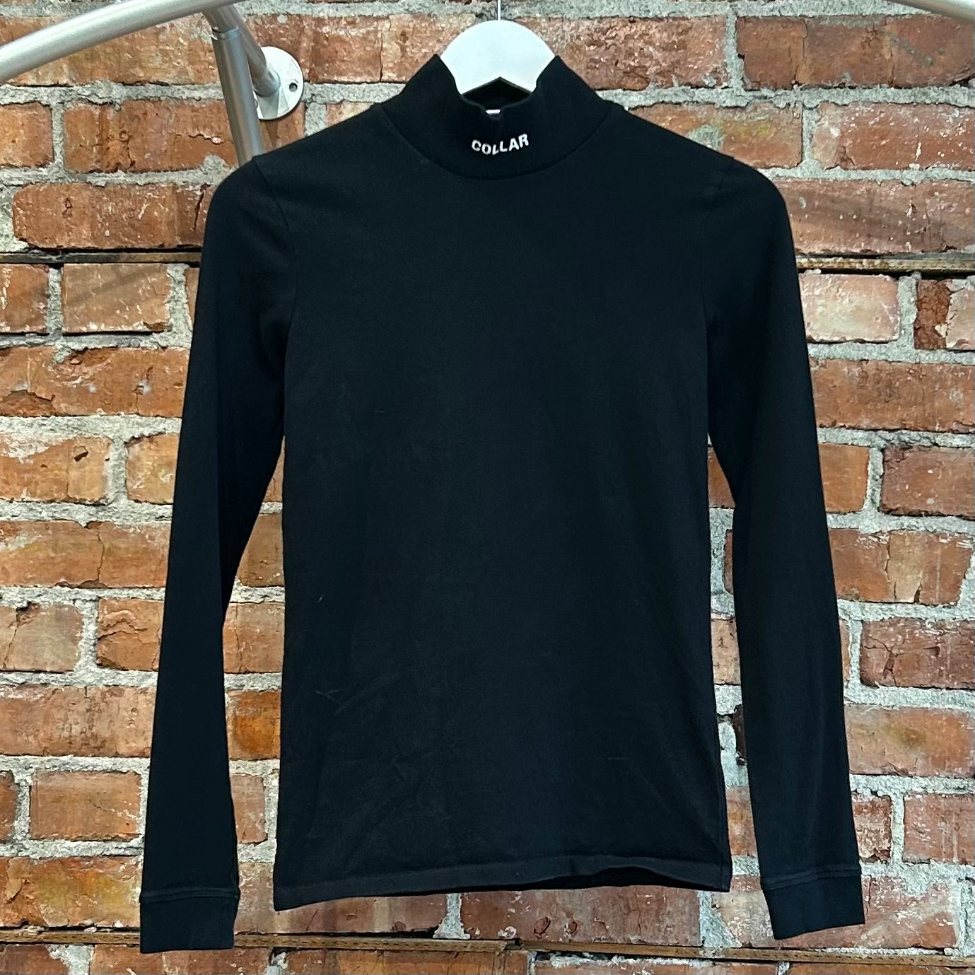 VETEMENTS AW20 "COLLAR" TURTLENECK ‘BLACK’