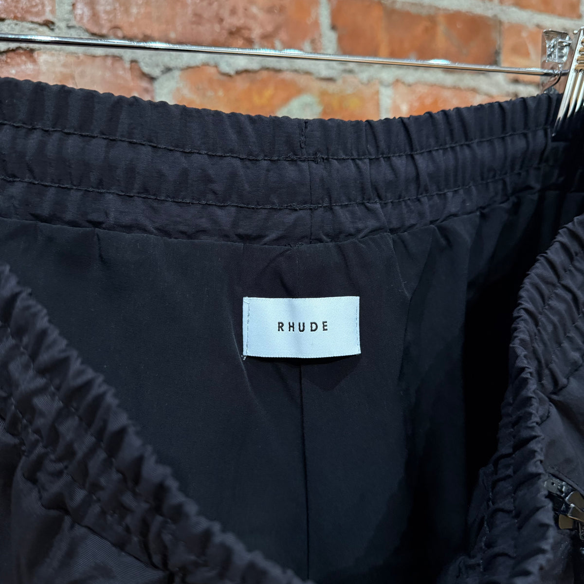 RHUDE RH LOGO SHORTS ‘BLACK’