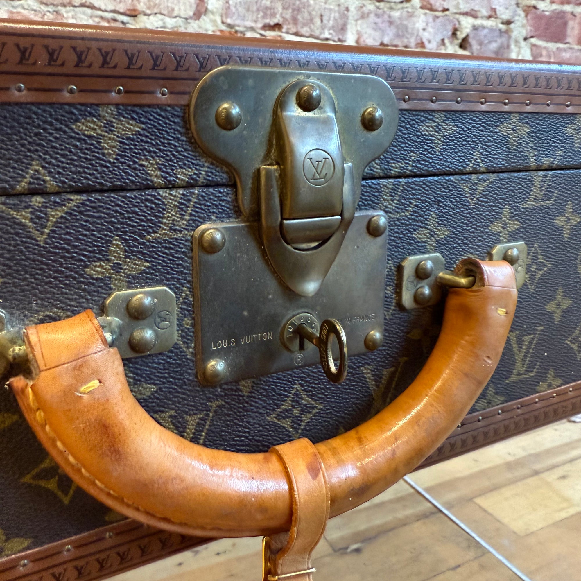 LOUIS VUITTON MONOGRAM CABINET TRUNK ‘BROWN’