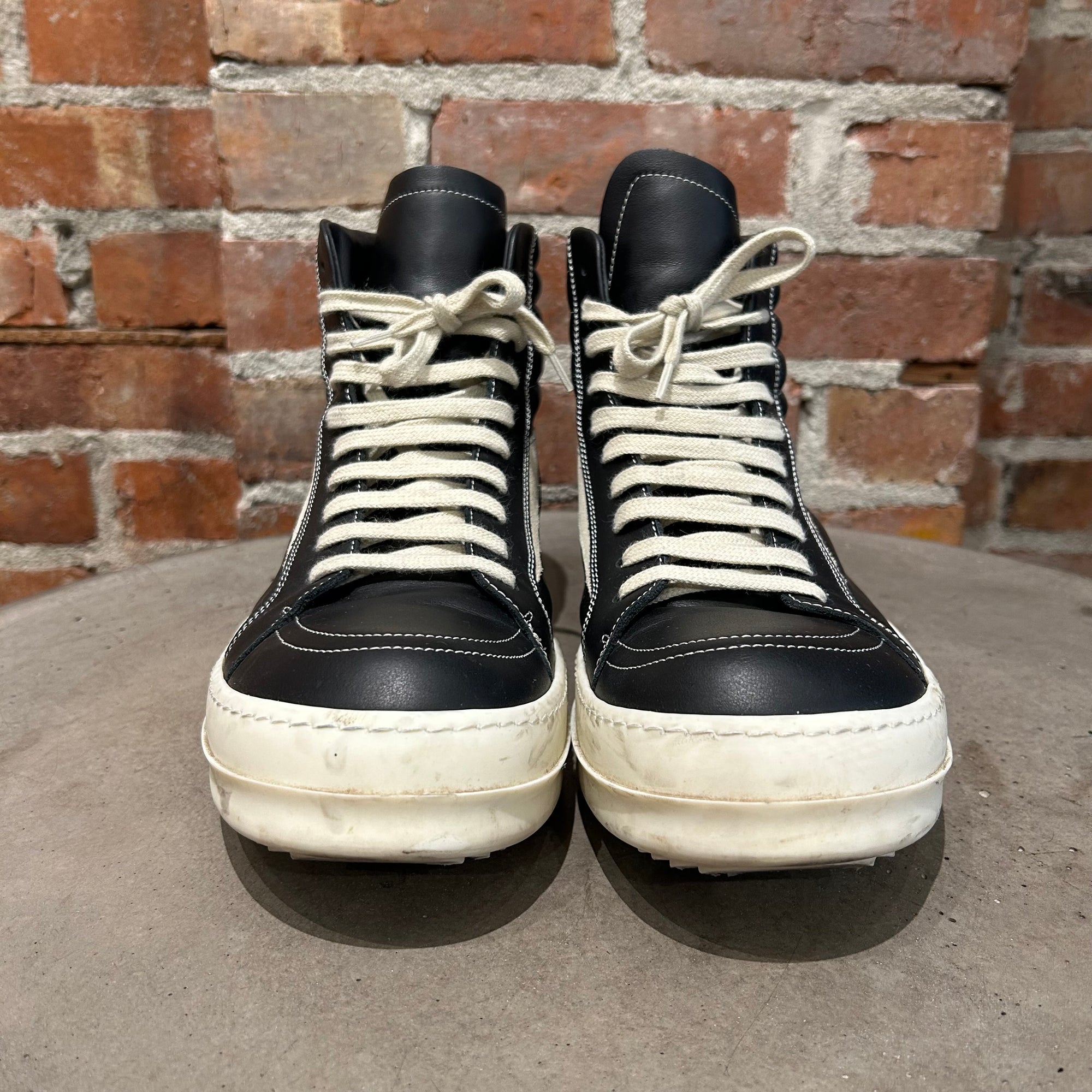 RICK OWENS MAINLINE LEATHER VINTAGE HIGH SNEAKERS ‘BLACK’