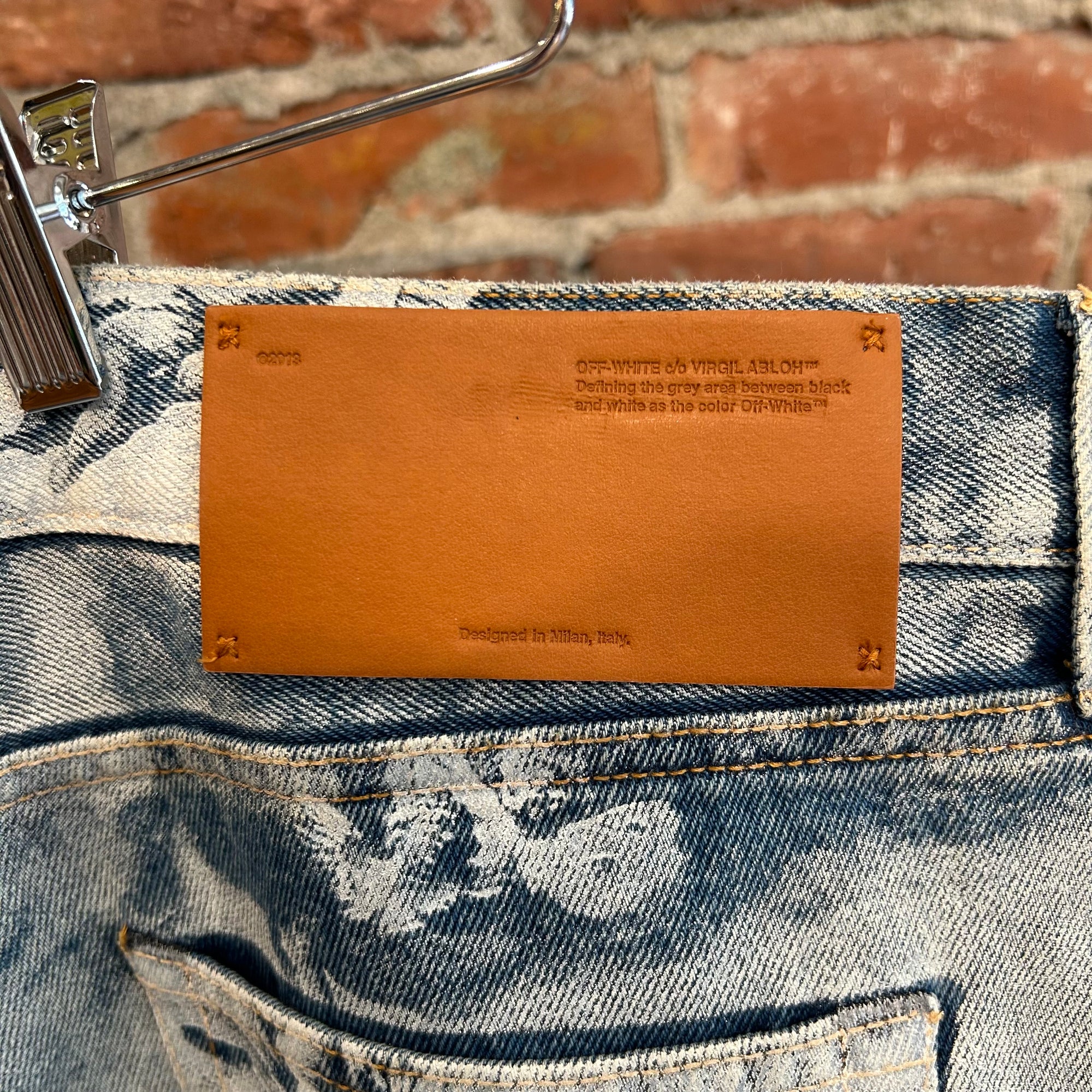OFF-WHITE CRAVAGGIO TAPESTRY DENIM ‘LIGHT BLUE’