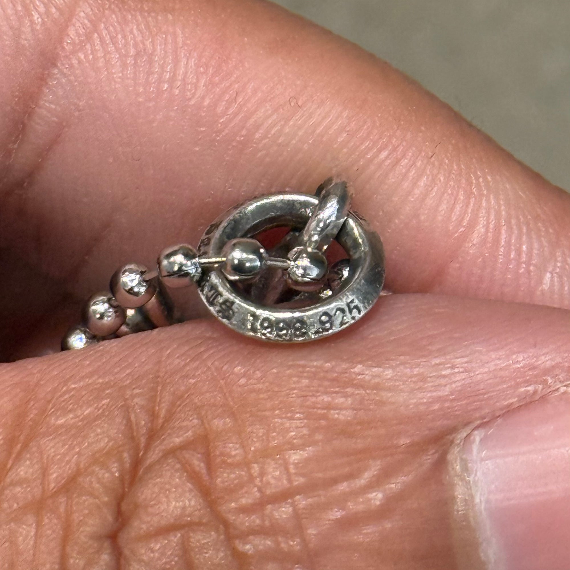 CHROME HEARTS TINY CROSS NECKLACE ‘SILVER’