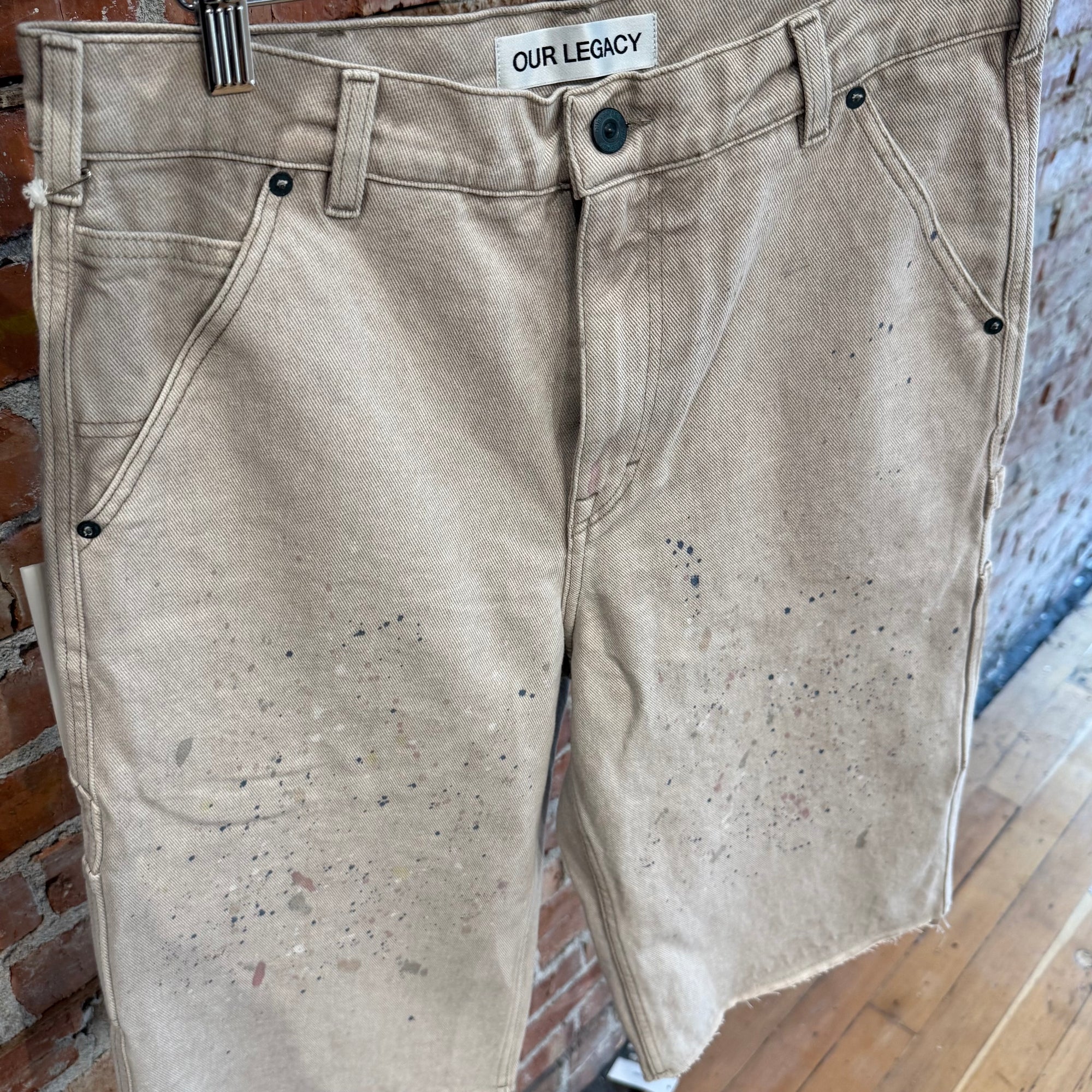 OUR LEGACY PAINTER JOINER CAPRI CUT SHORTS ‘SAND’