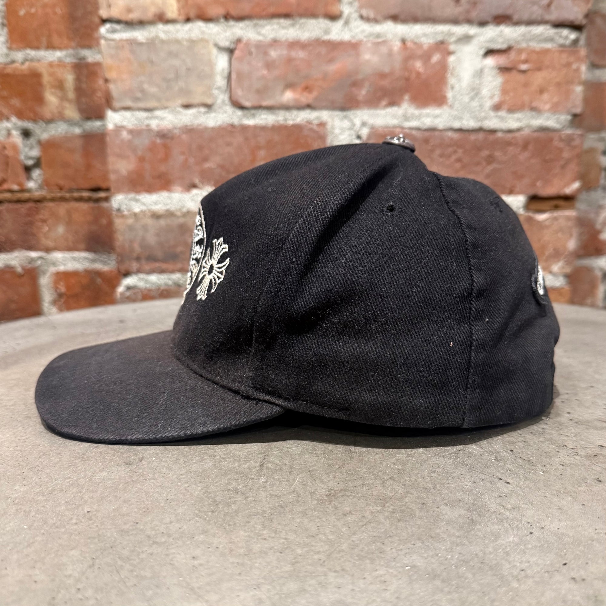 CHROME HEARTS HORSESHOE DENIM HAT ‘BLACK’