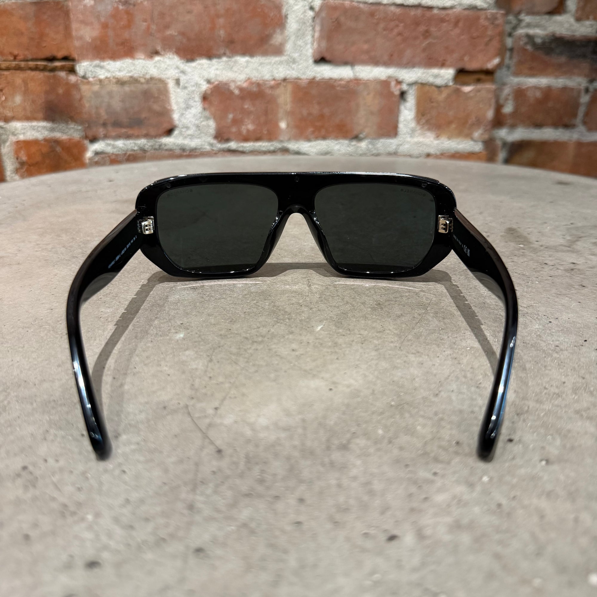 CHANEL SS26 SHIELD SUNGLASSES 'BLACK'