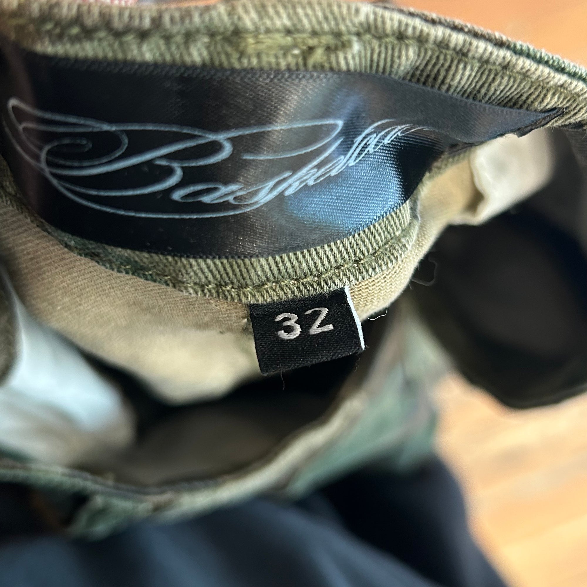 BASKETCASE GALLERY DISTRESSED CARGO SHORTS ‘CAMO’