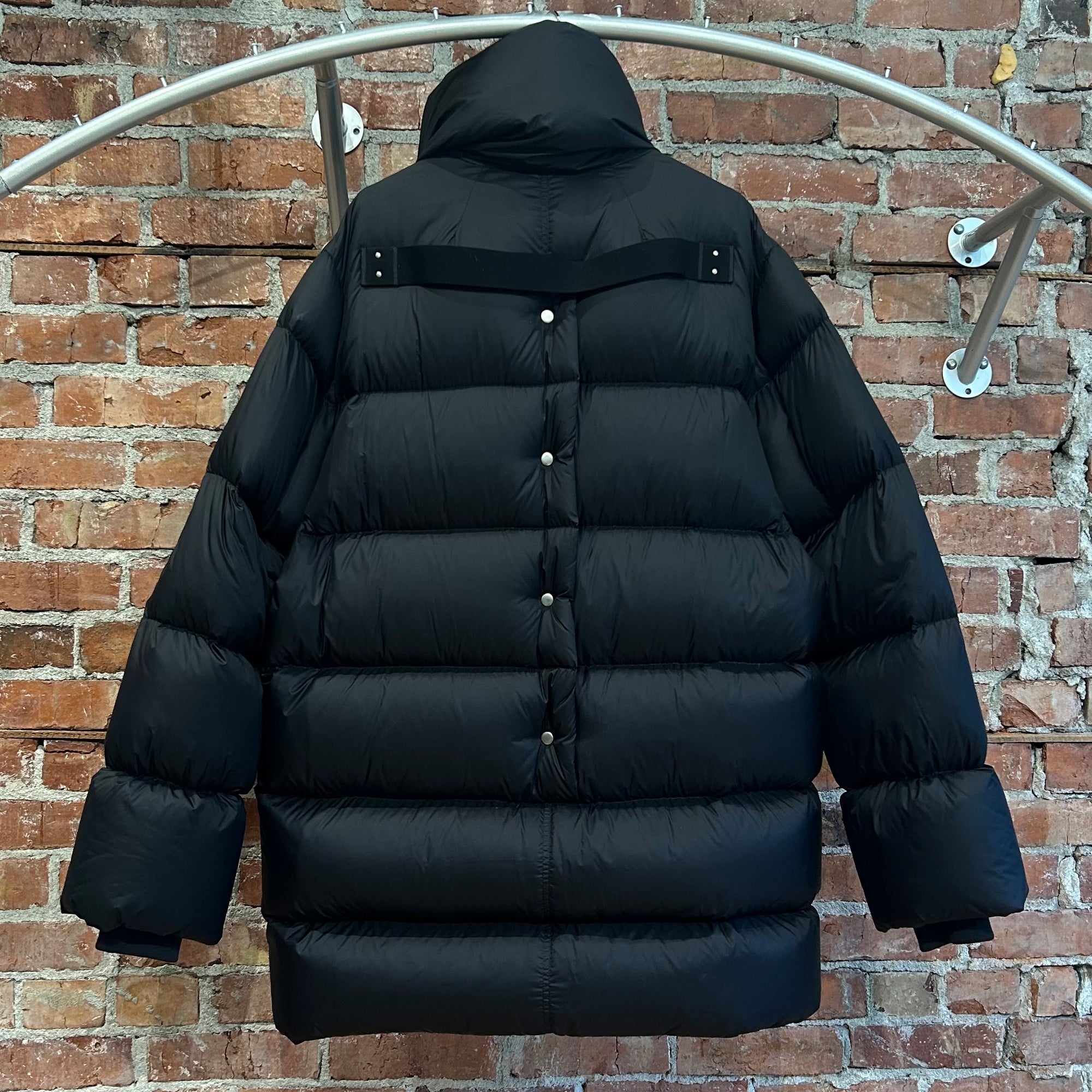 RICK OWENS FW22 STROBE MOUNTAIN DOWN JACKET ‘BLACK’
