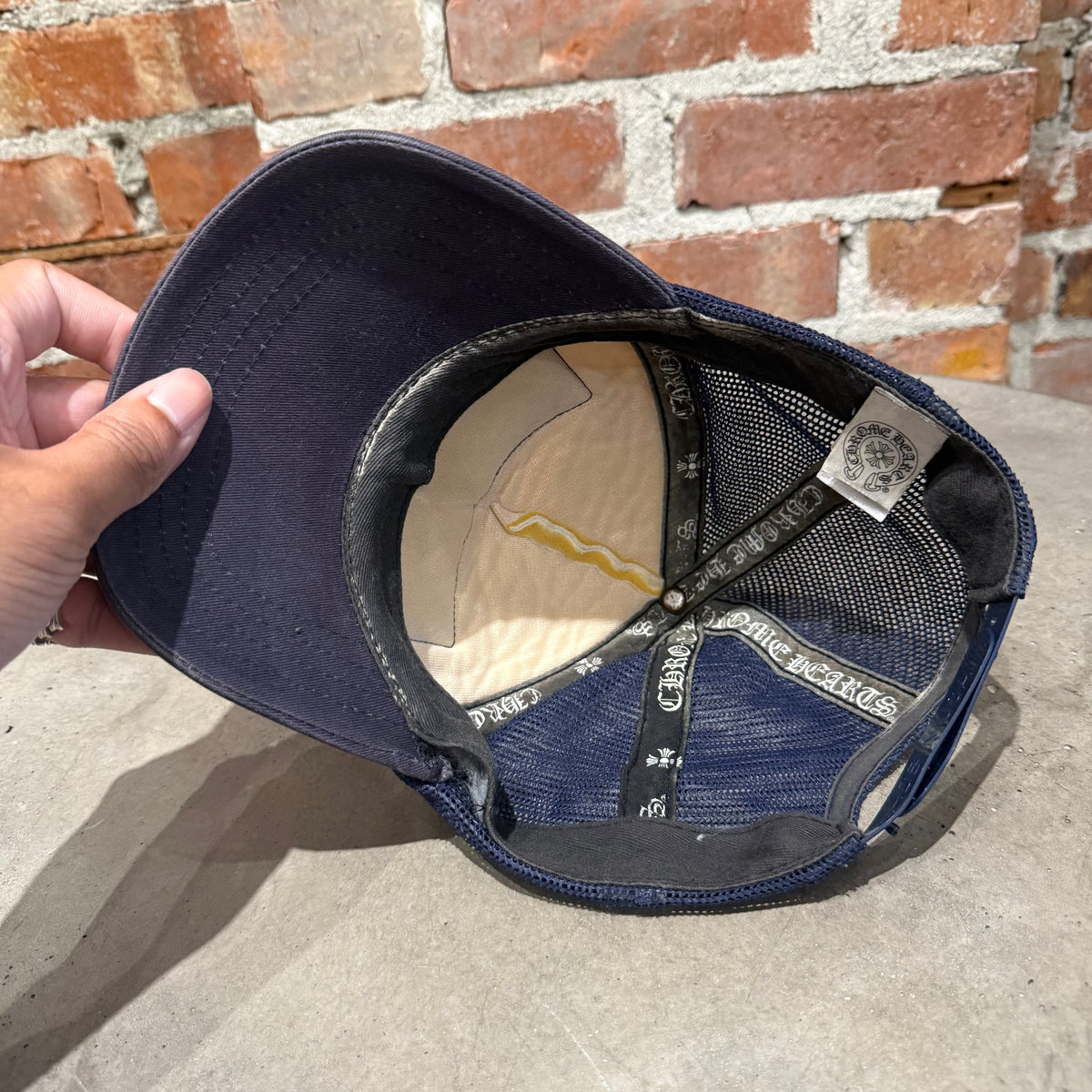 CHROME HEARTS HOLLYWOOD VINTAGE TRUCKER HAT ‘NAVY’
