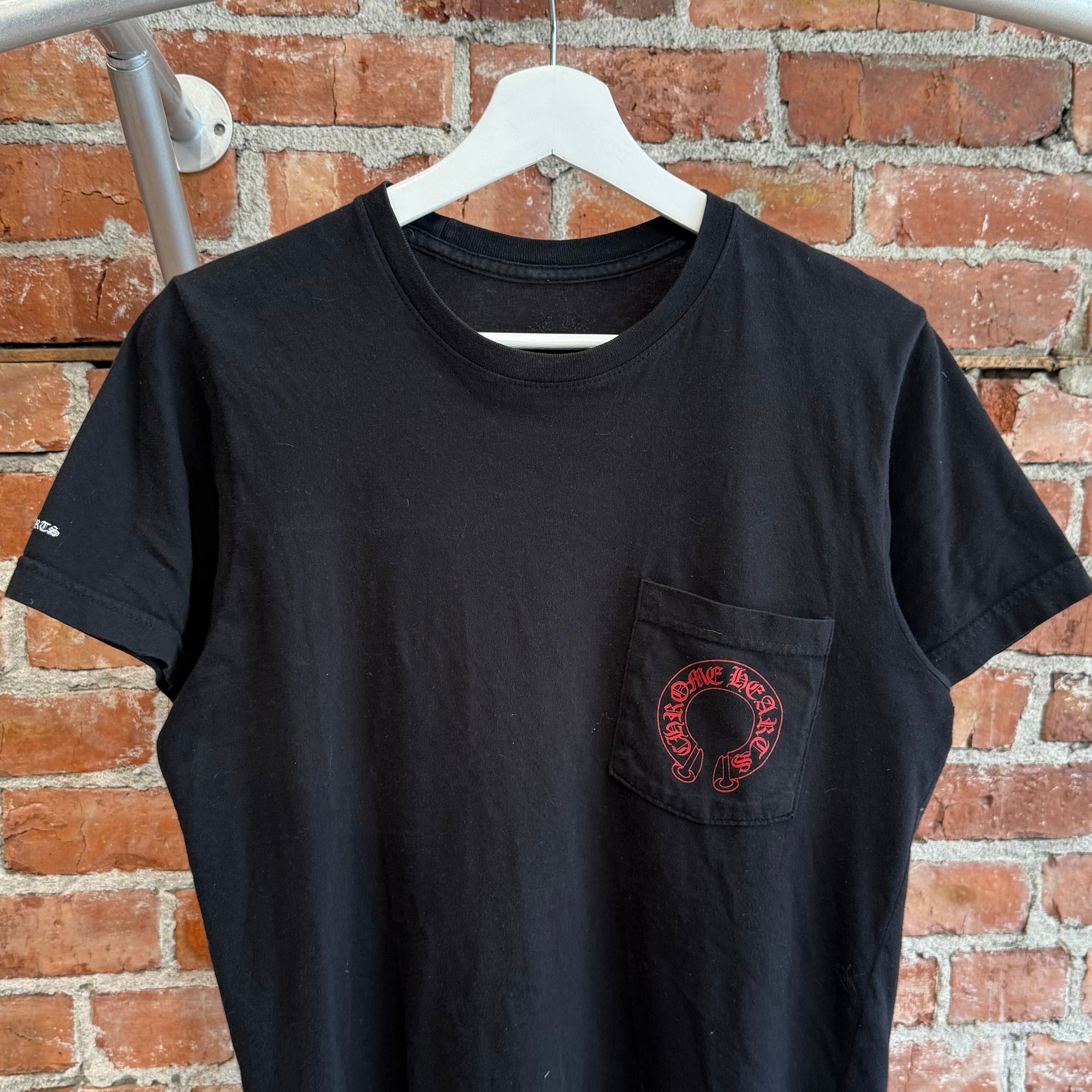 CHROME HEARTS CEMETERY HORSESHOE TEE ‘BLACK’