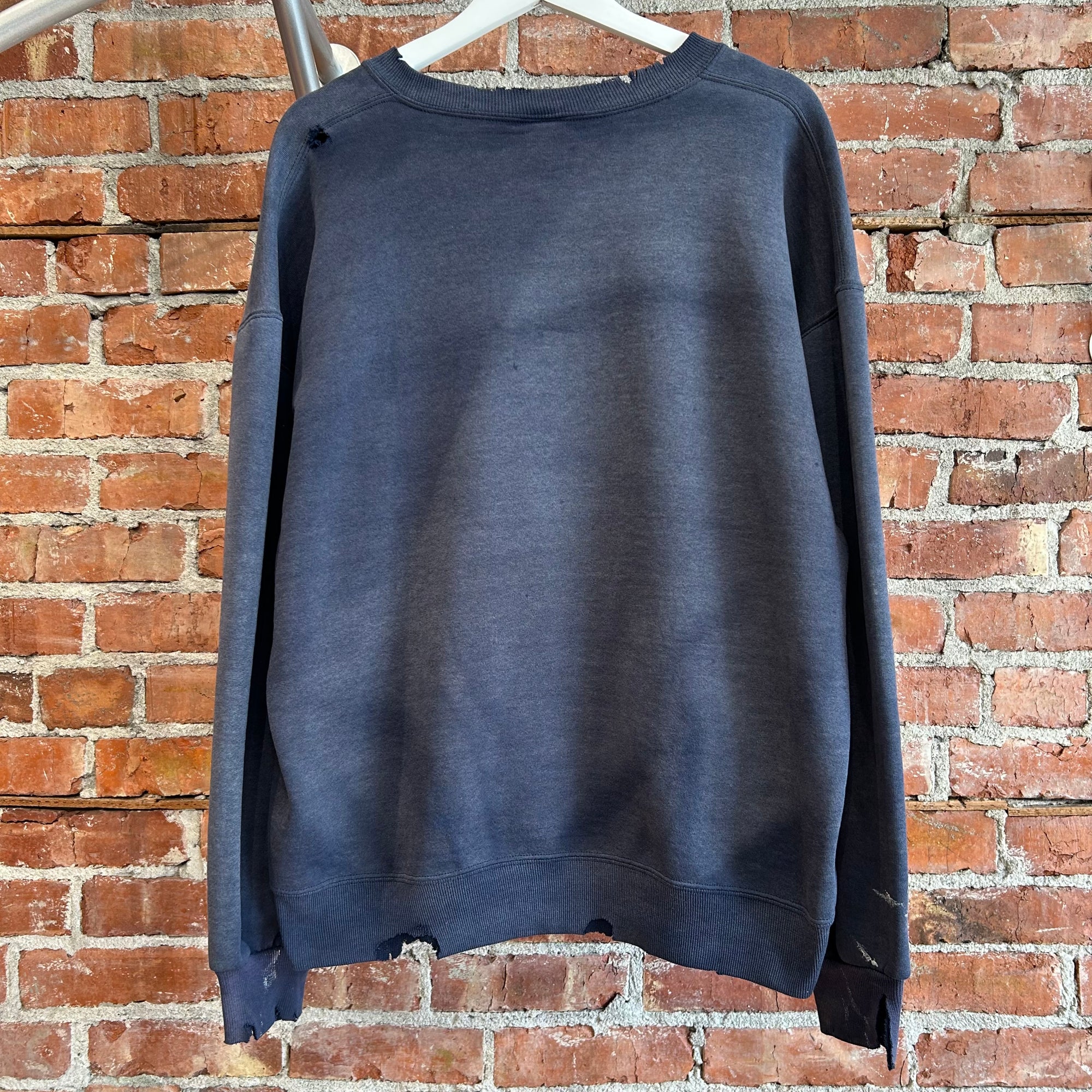RUSSELL ATHETLIC 90S VINTAGE THRASHED PAINTER CREWNECK ‘FADED NAVY’