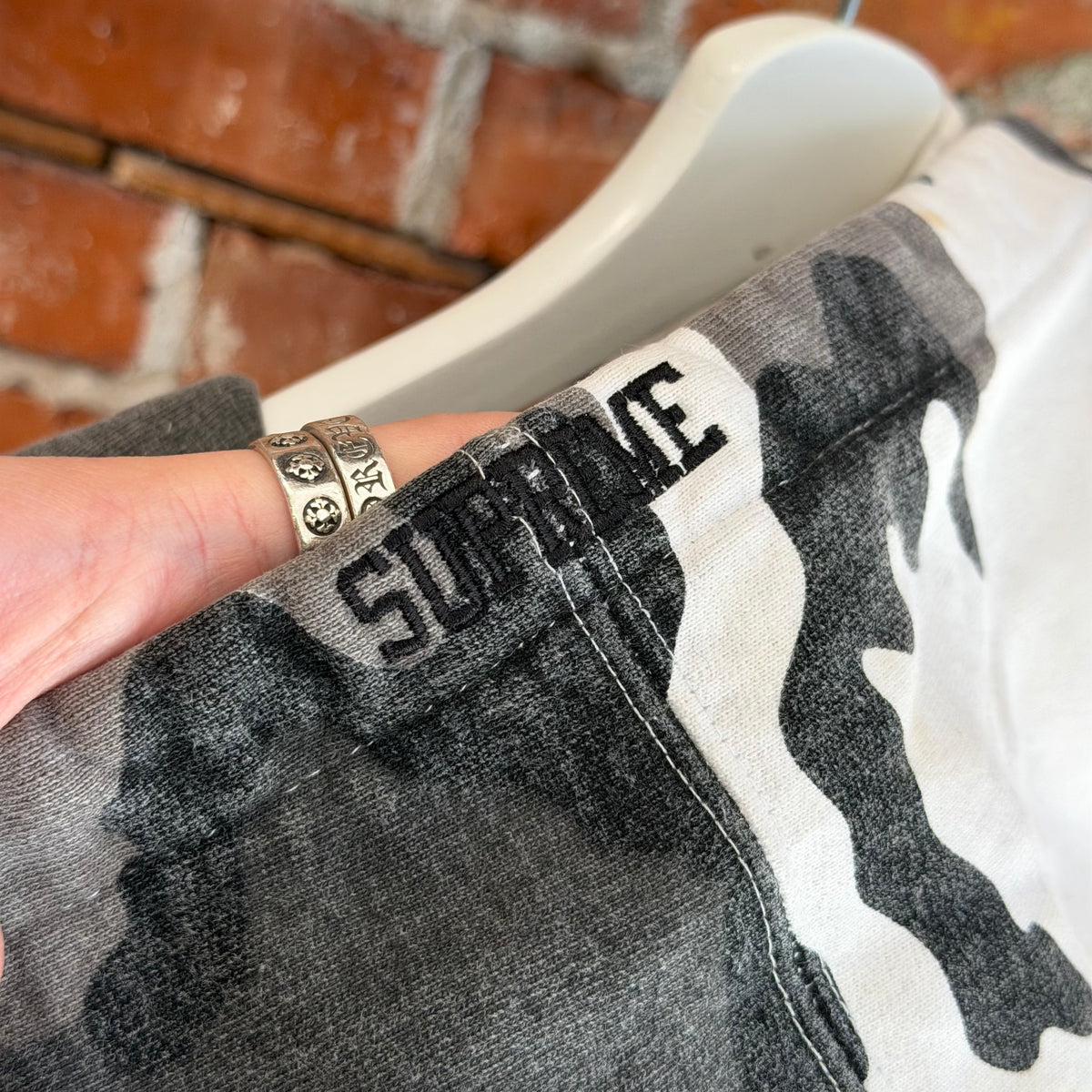SUPREME FW14 INTERNATIONAL FLAGS HOODIE ‘SNOW CAMO’