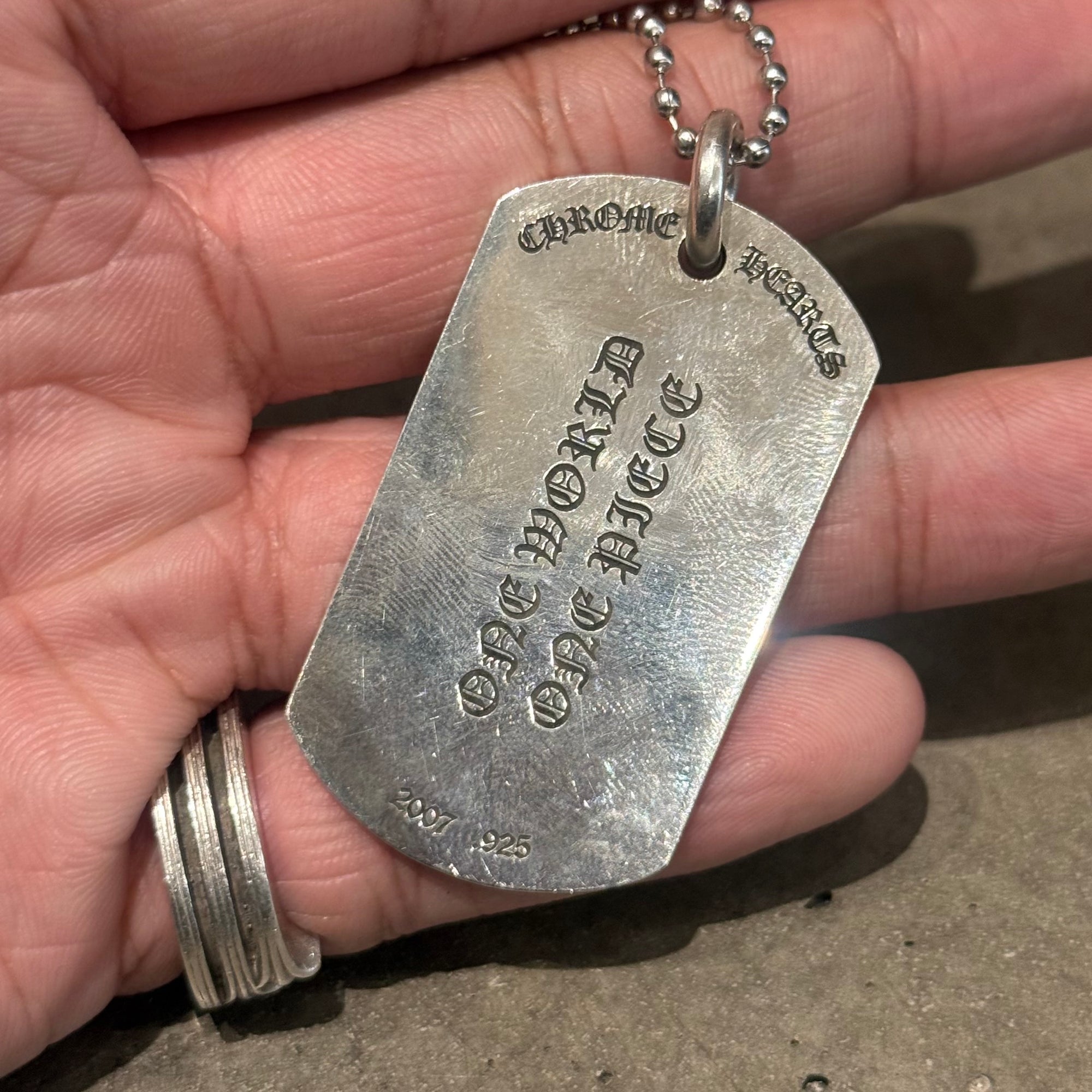 CHROME HEARTS FLEUR KNEE DOGTAG NECKLACE ‘SILVER’