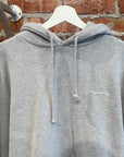 JACQUEMUS EMBROIDERED SCRIPT LOGO HOODIE ‘GREY’