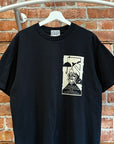 CAV EMPT WONDERLAND GRAPHIC TEE ‘BLACK’