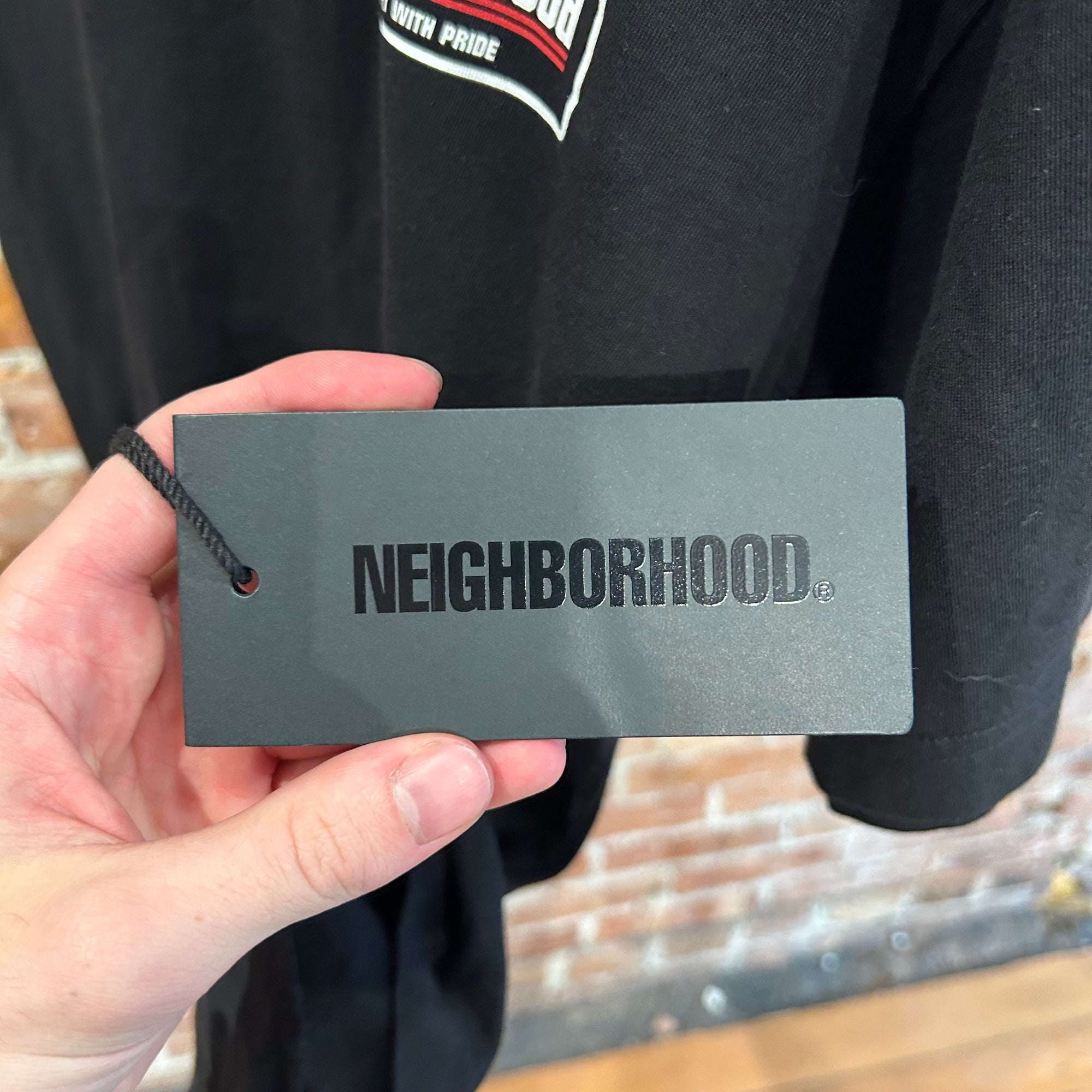 NEIGHBORHOOD CRAFT WITH PRIDE BOX LOGO TEE ‘BLACK’