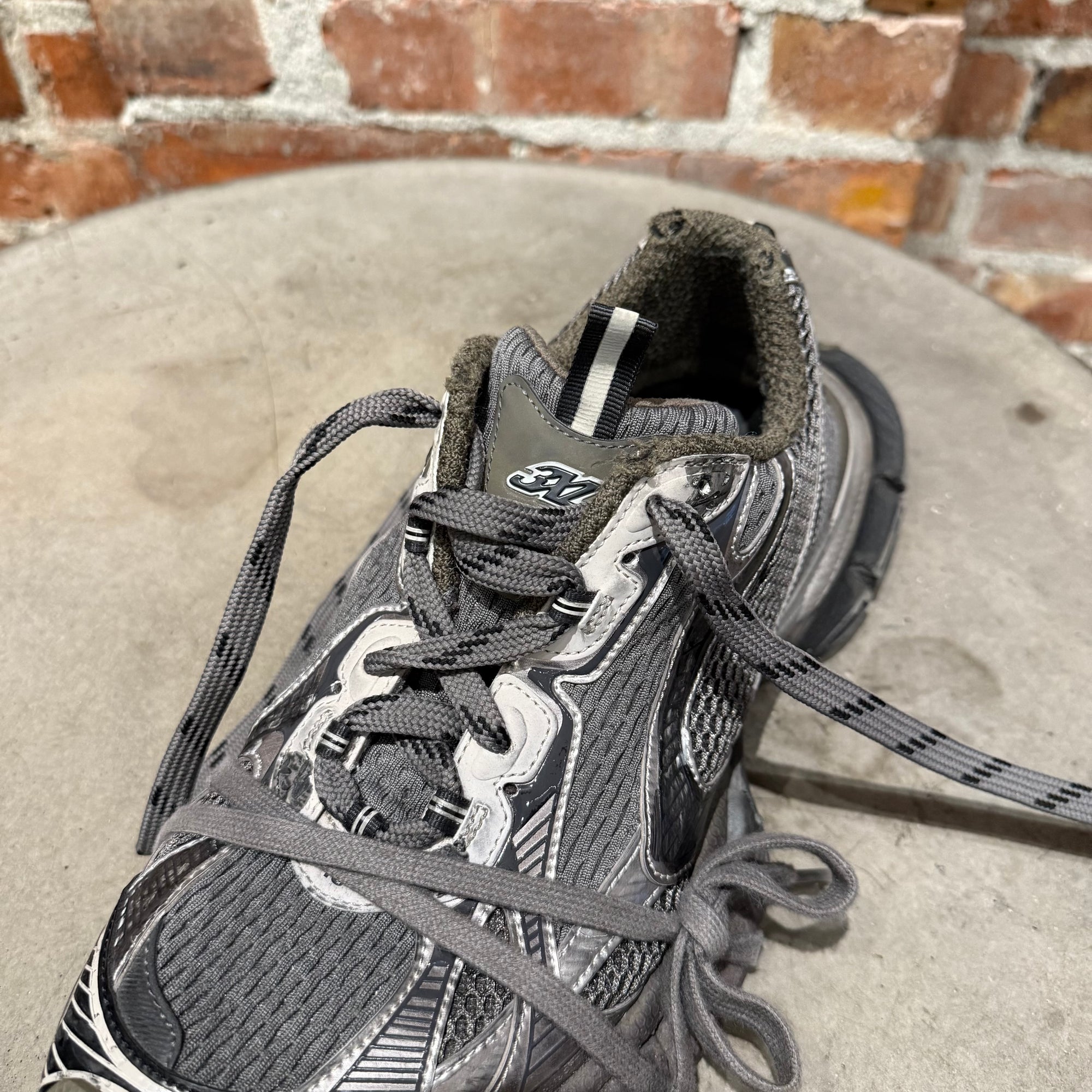 BALENCIAGA 3XL SNEAKERS ‘VINTAGE GRAY’