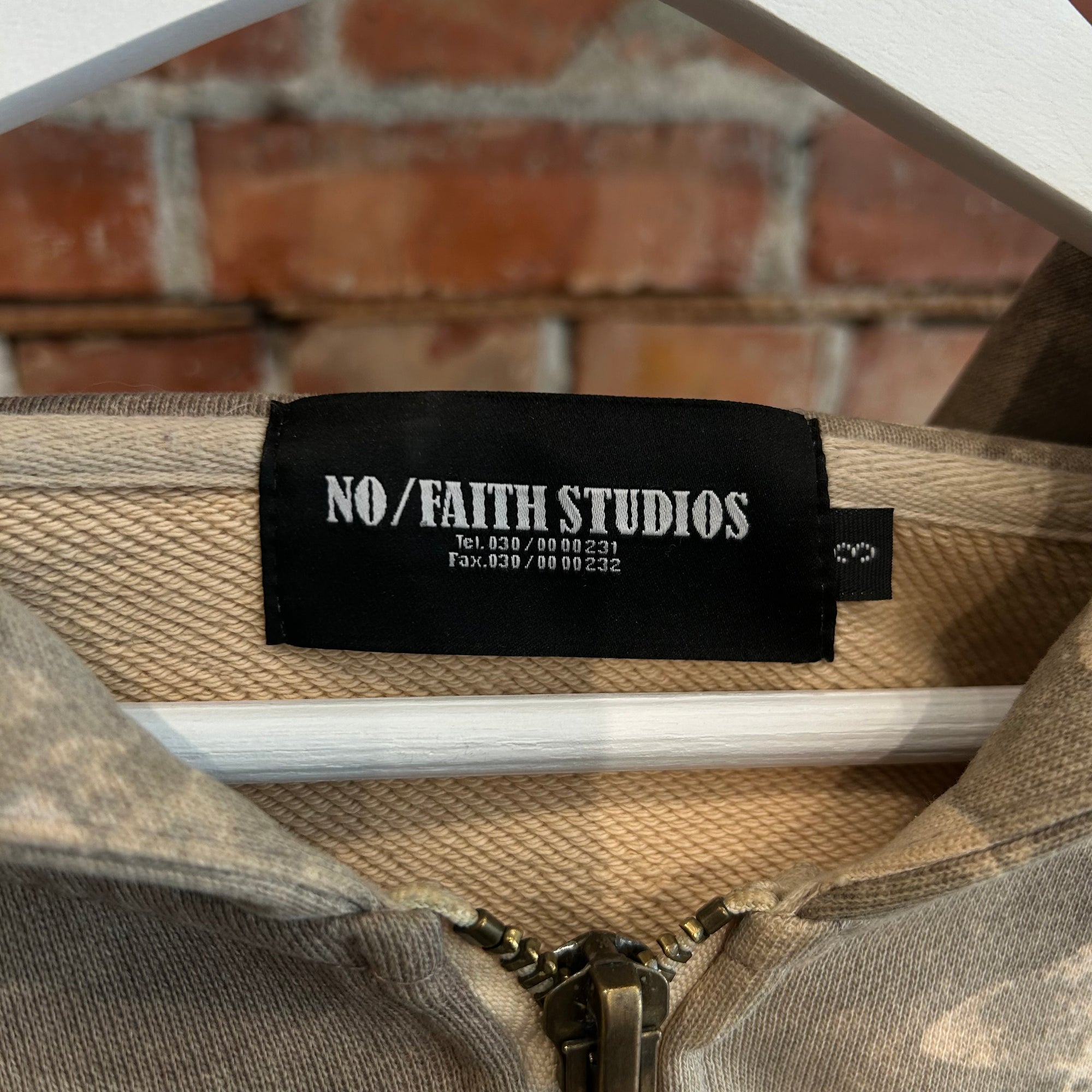 NO FAITH STUDIOS DESERT CAMO ZIP HOODIE ‘CAMO’