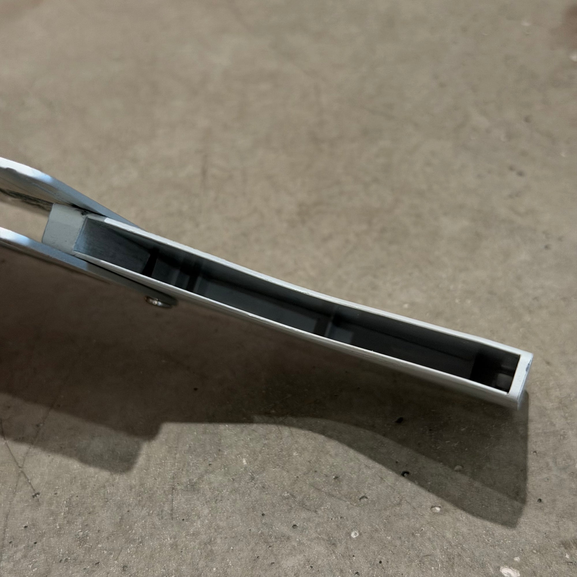 RIMOWA ALUMINUM CARDHOLDER ‘SILVER’
