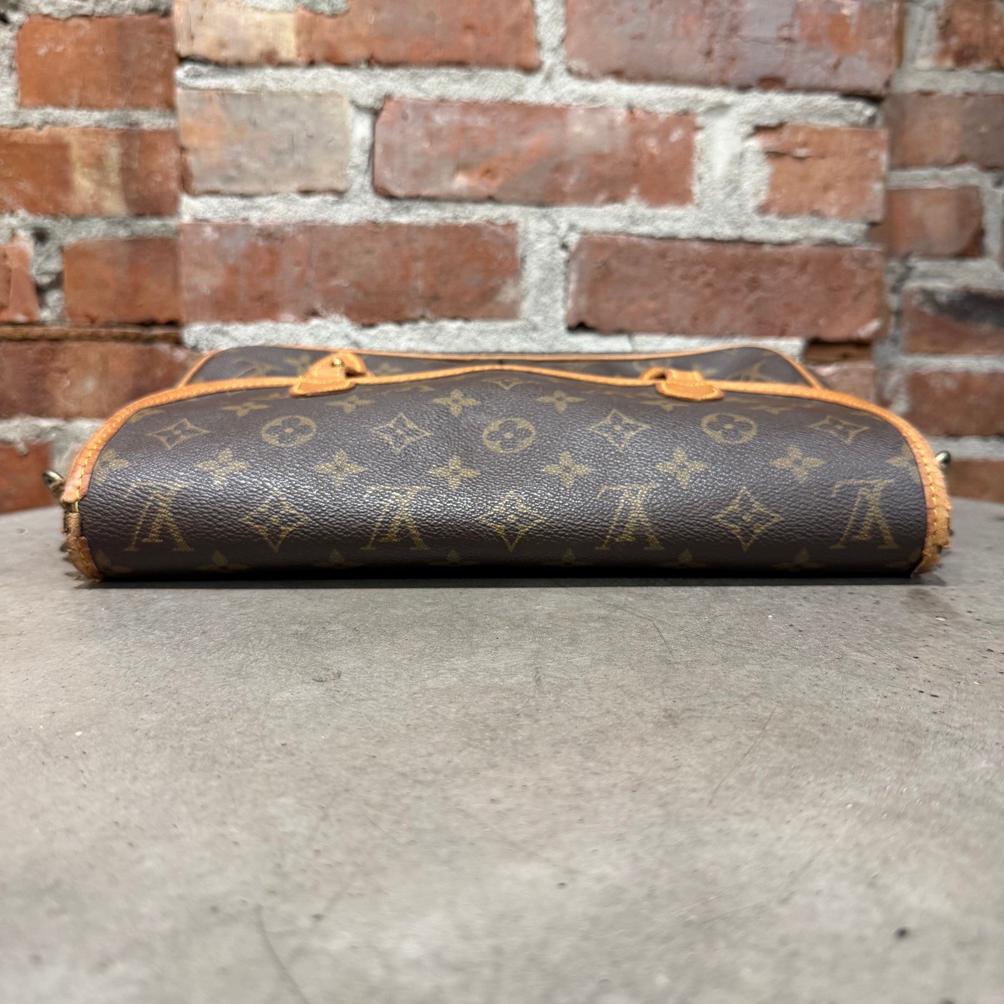 LOUIS VUITTON VINTAGE MONOGRAM SIDE BAG ‘BROWN’