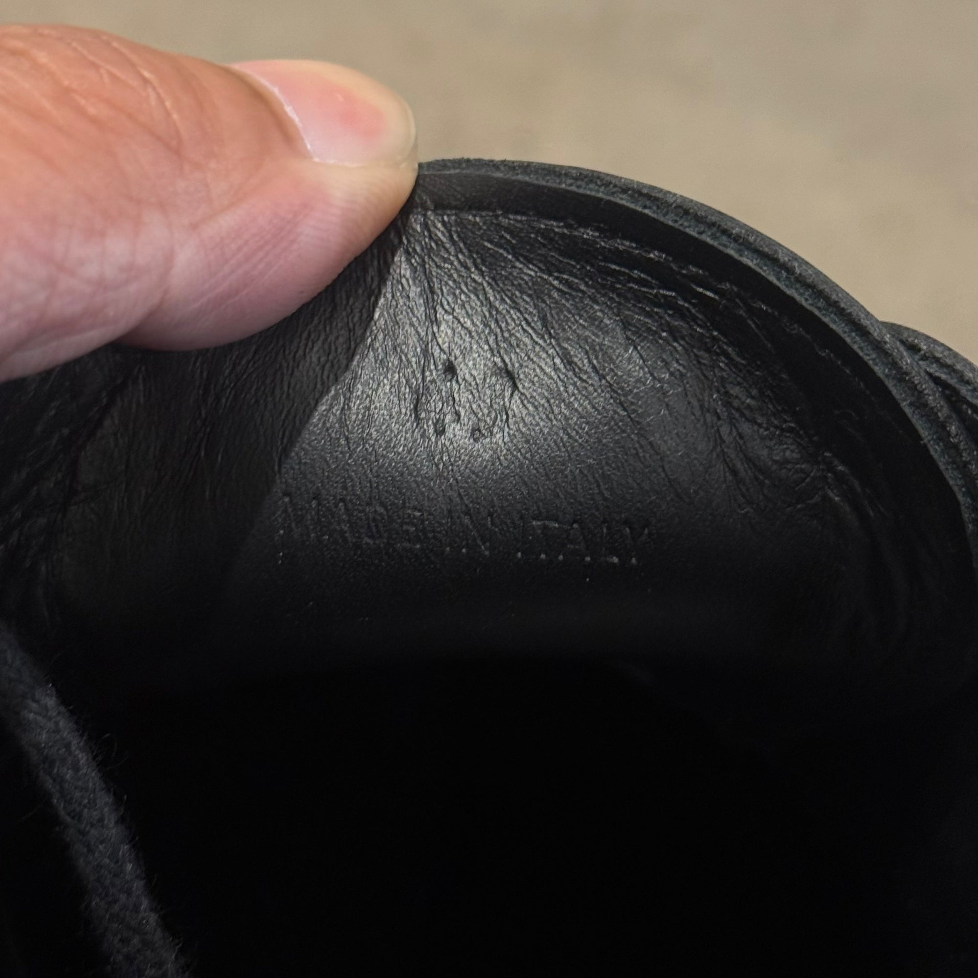 OFF-WHITE TRACTOR SOLE DERBIES ‘BLACK’
