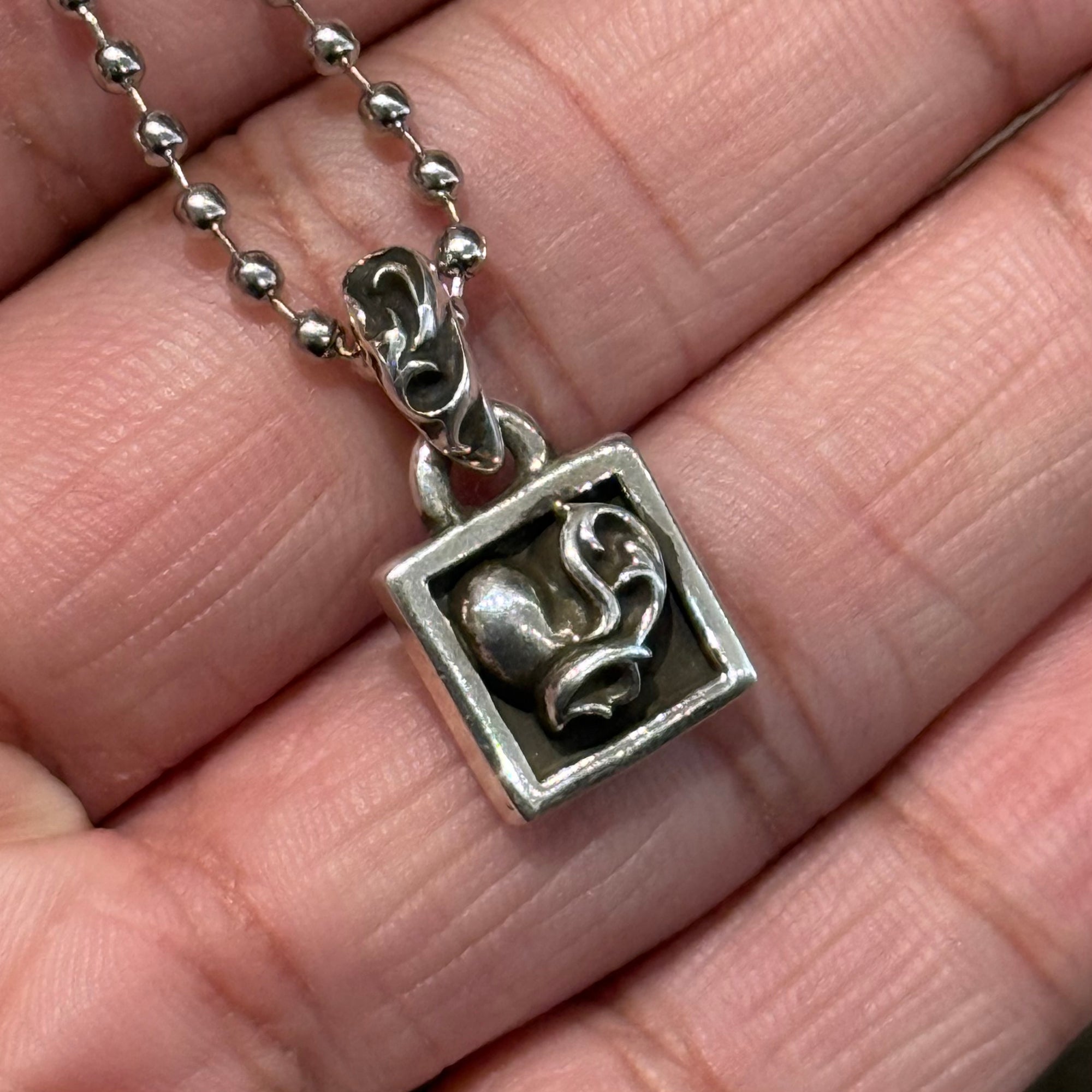 CHROME HEARTS FRAMED HEART NECKLACE ‘SILVER’