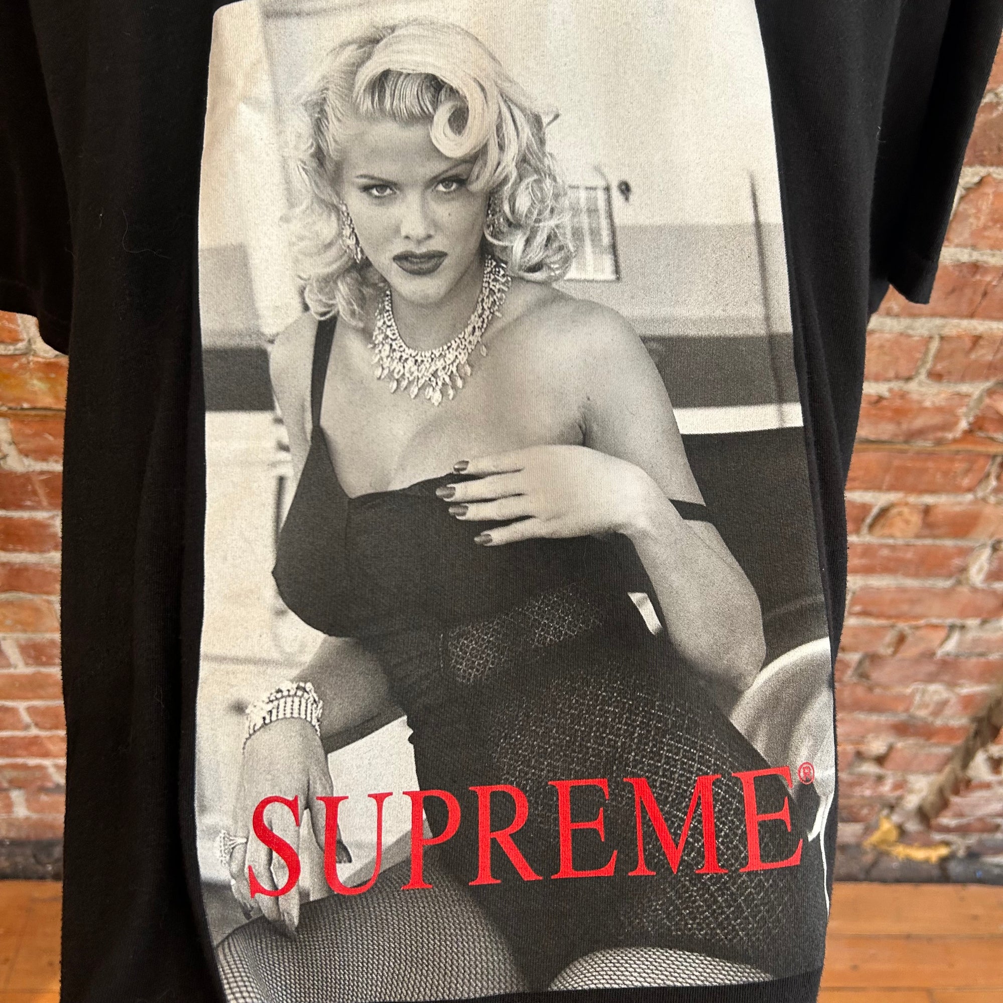 SUPREME SS21 ANNA NICOLE SMITH PHOTO TEE ‘BLACK/WHITE’