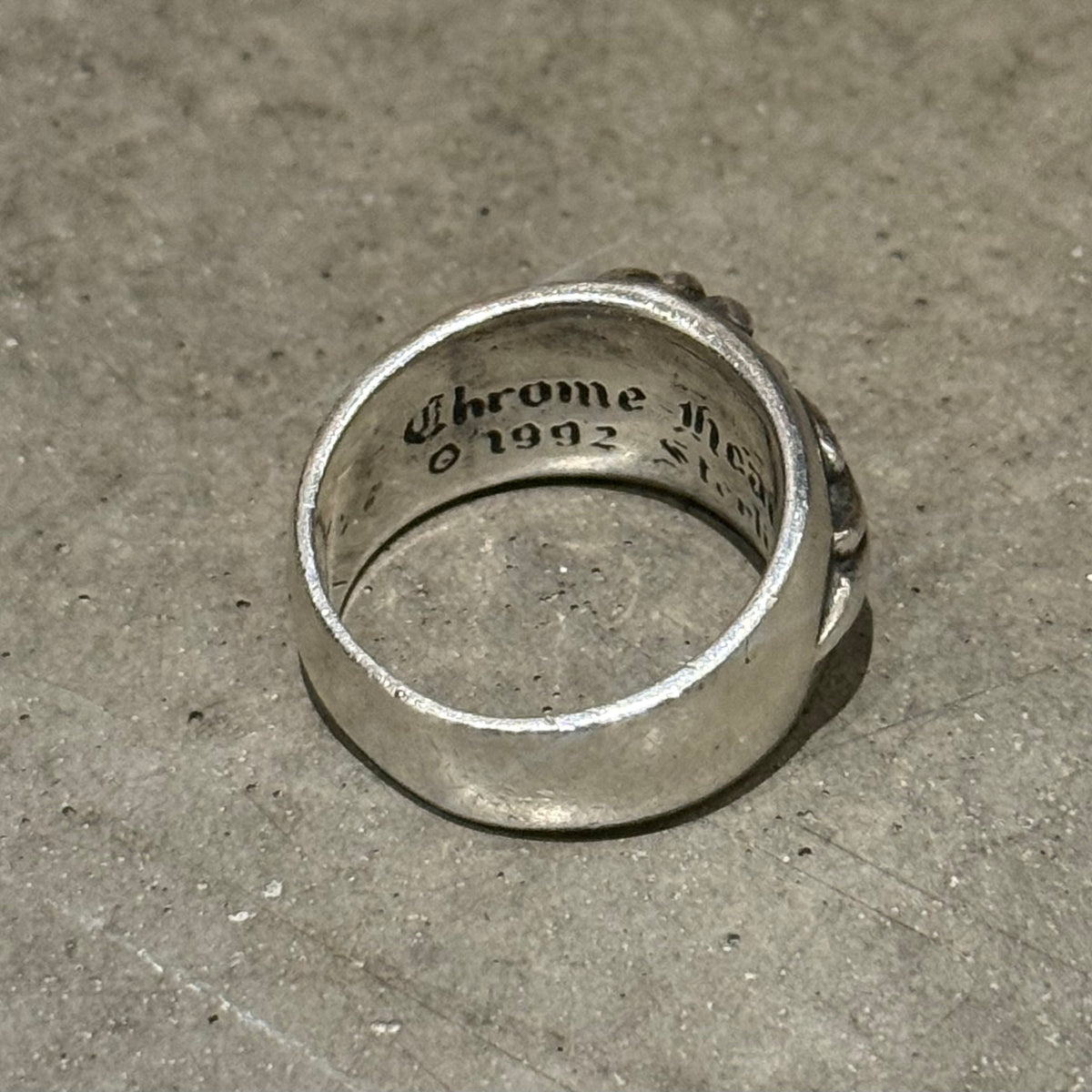 CHROME HEARTS DIAMOND CLASSIC FLORAL CROSS RING ‘SILVER’