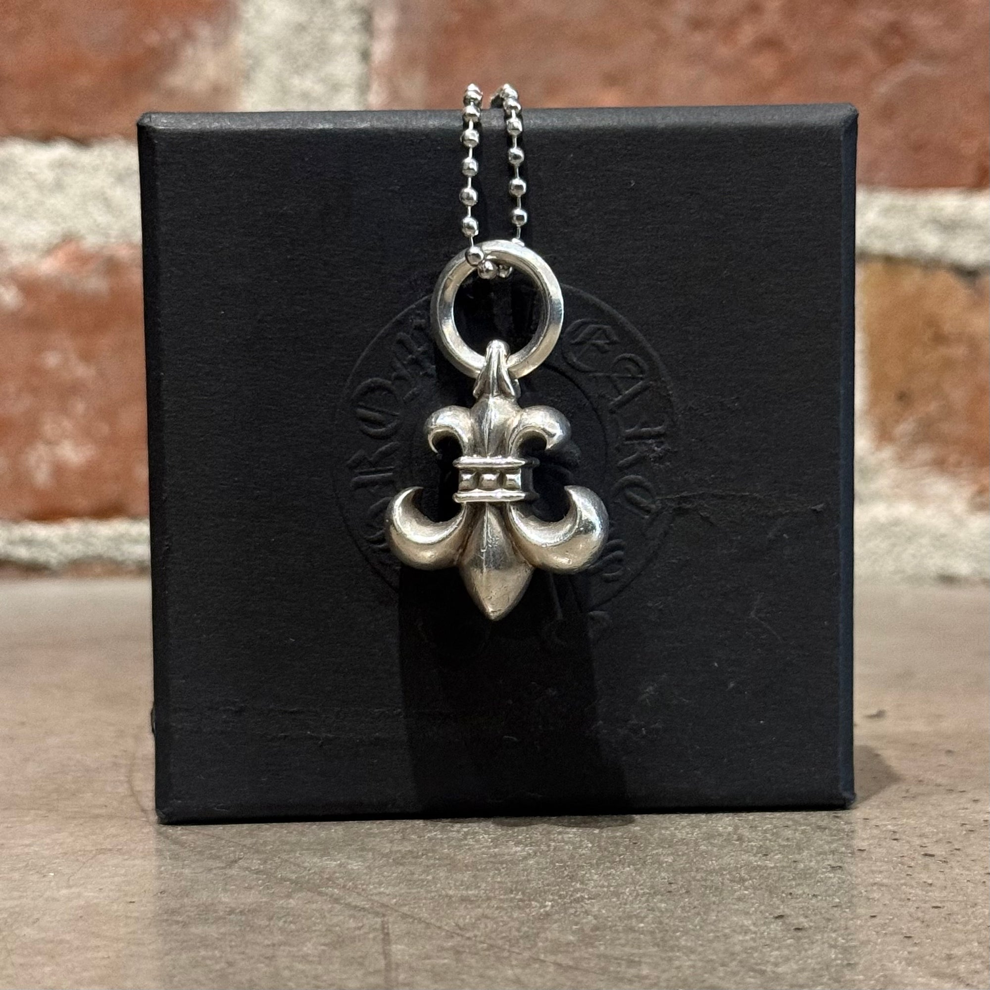 CHROME HEARTS BS FLEUR NECKLACE ‘SILVER’