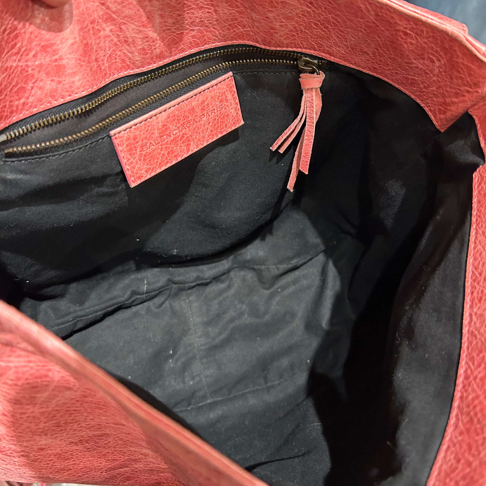 BALENCIAGA CITY MESSENGER SHOULDER BAG ‘RED’