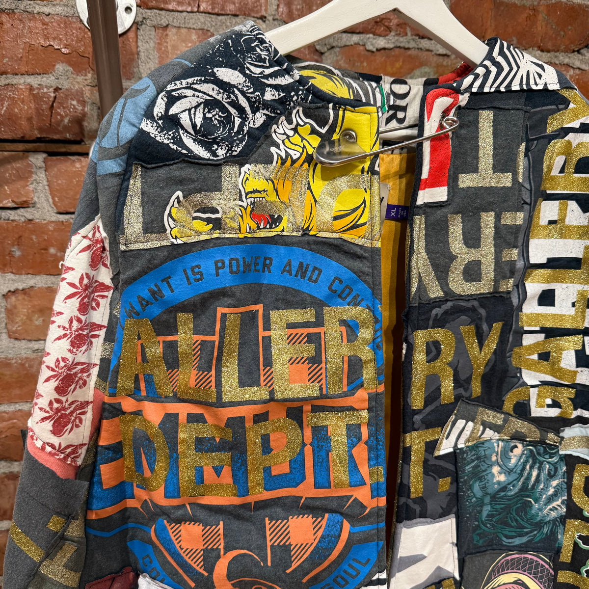 GALLERY DEPT. DR OCT 1 OF 1 PATCHWORK CAPE ‘MULTI’