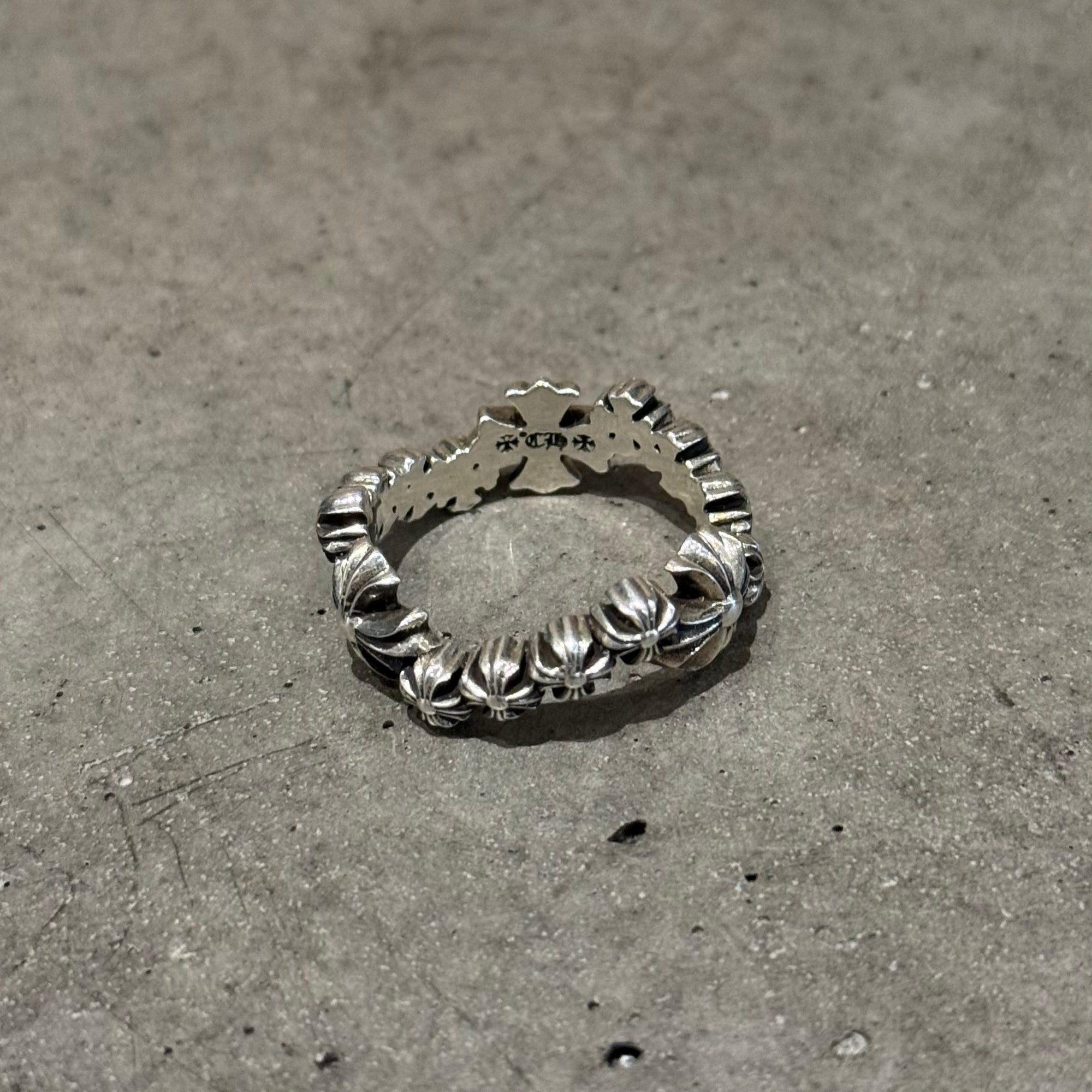 CHROME HEARTS WAVE PLUS RING ‘SILVER’