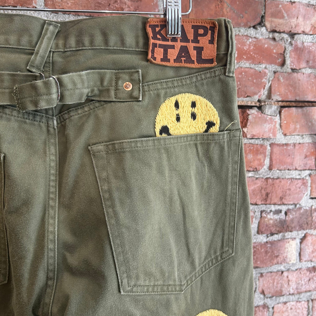 KAPITAL SMILEY PATCH MILITARY PANTS ‘SAGE’