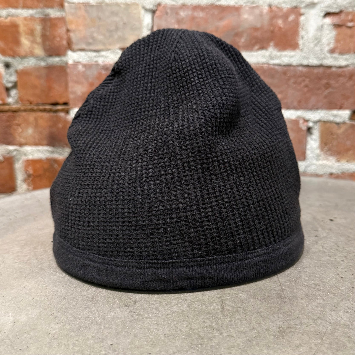 CHROME HEARTS HORSESHOE SKULLY WAFFLE BEANIE ‘BLACK’